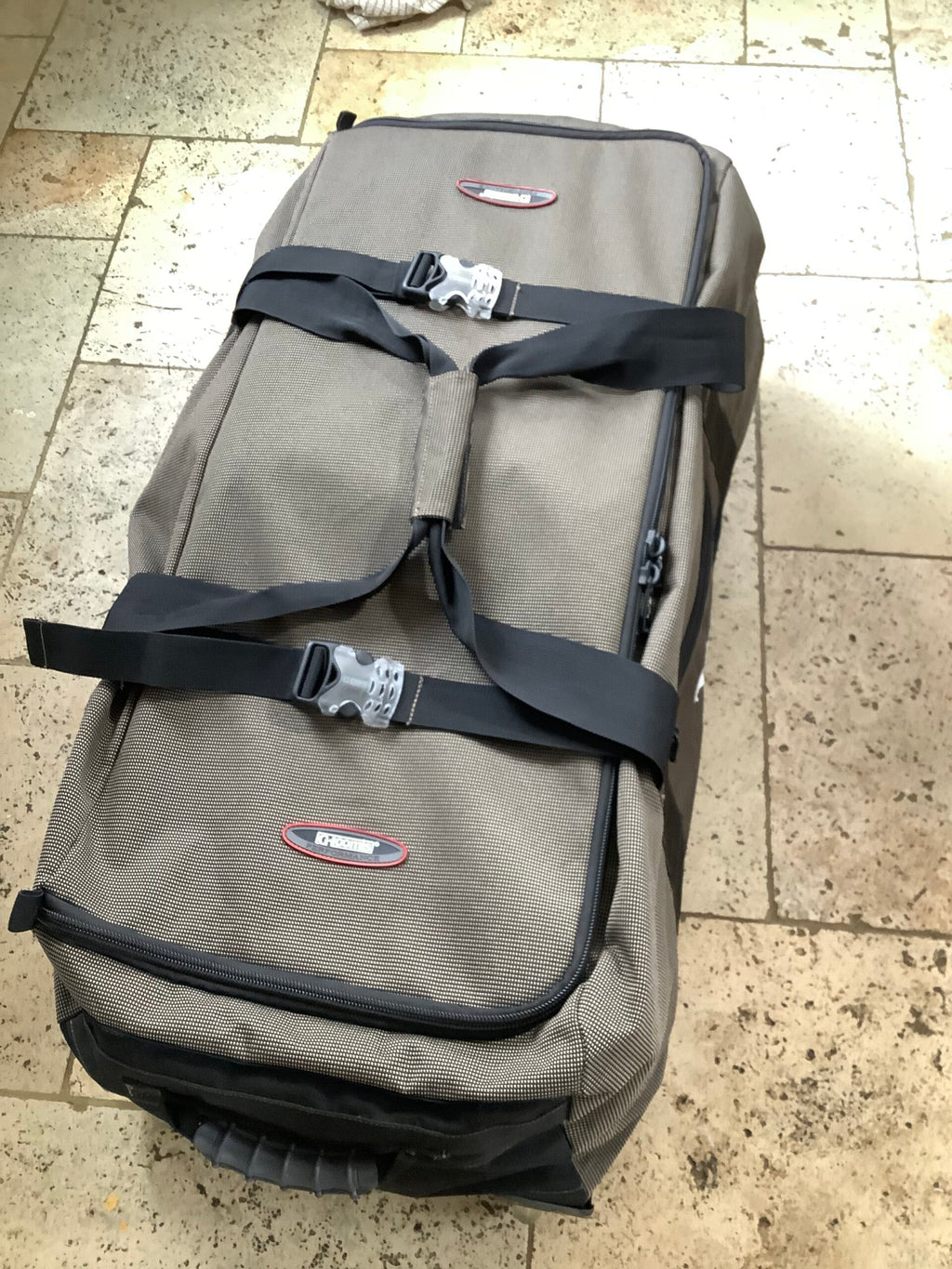 G.LOOMIS Performance Large Luggage Roller Carrier