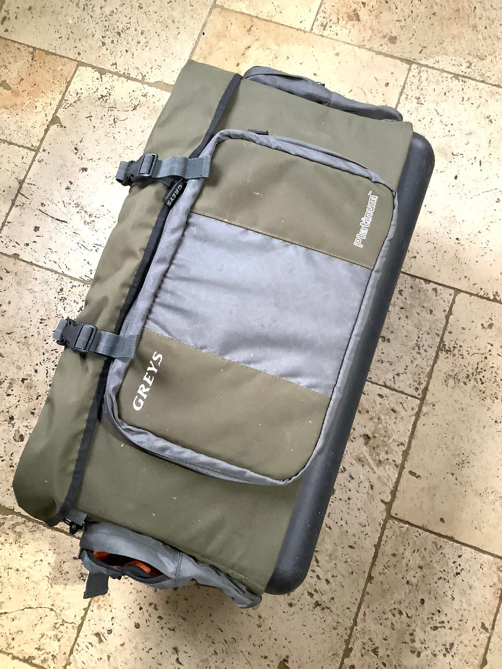GREYS of ALNWICK Large PLATINUM Luggage Carrier Travel Hold-all