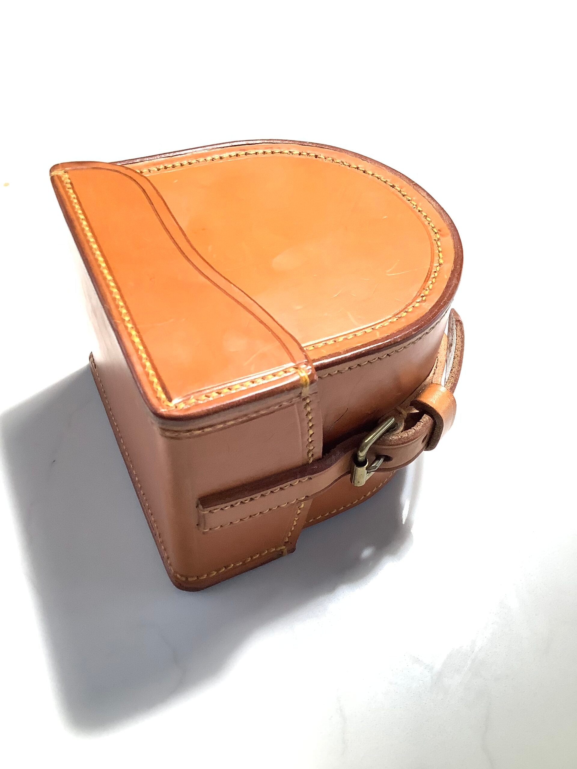 Hand Crafted Block Leather Reel case By PETER LOAM