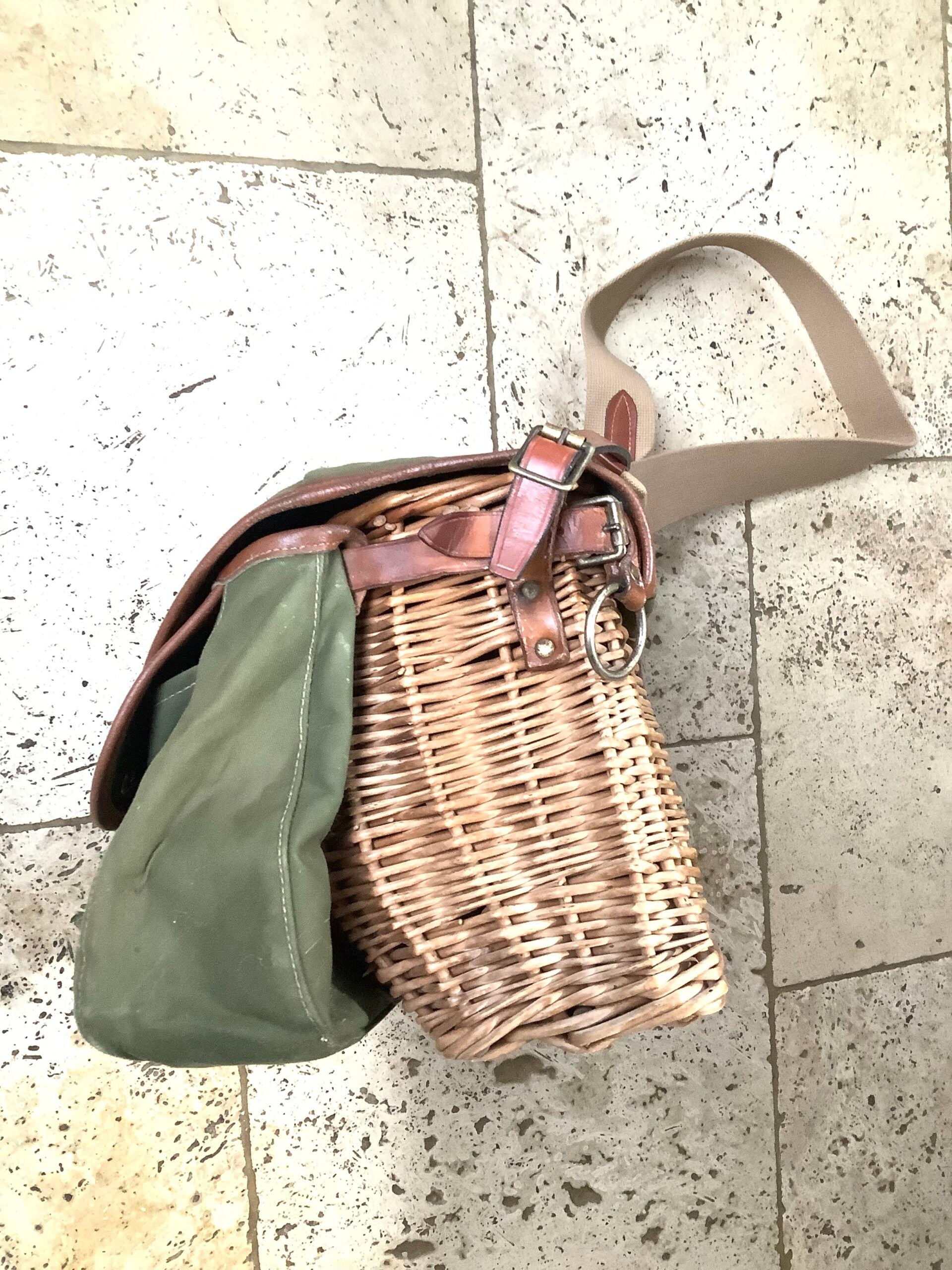 Vintage BRADY Conway Fisherman’s Creel/Bag