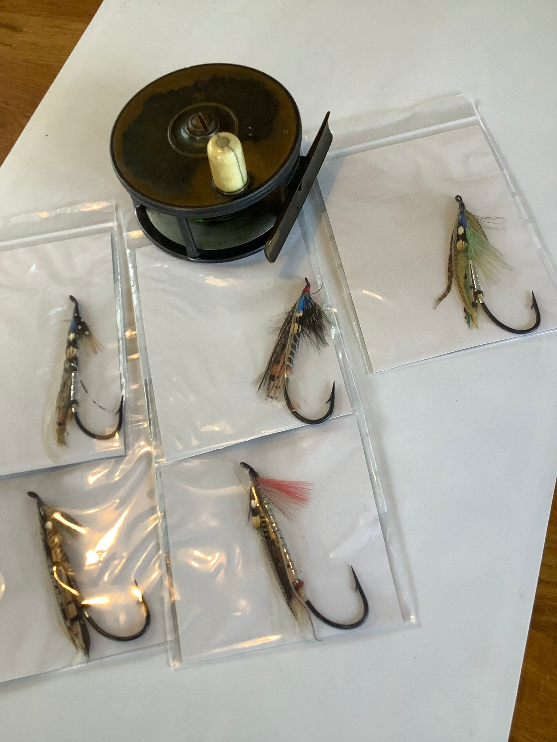 A Collection of 17 dressed salmon flies, largest sizes 9/0 and 8/0 tied by Frank Binnie