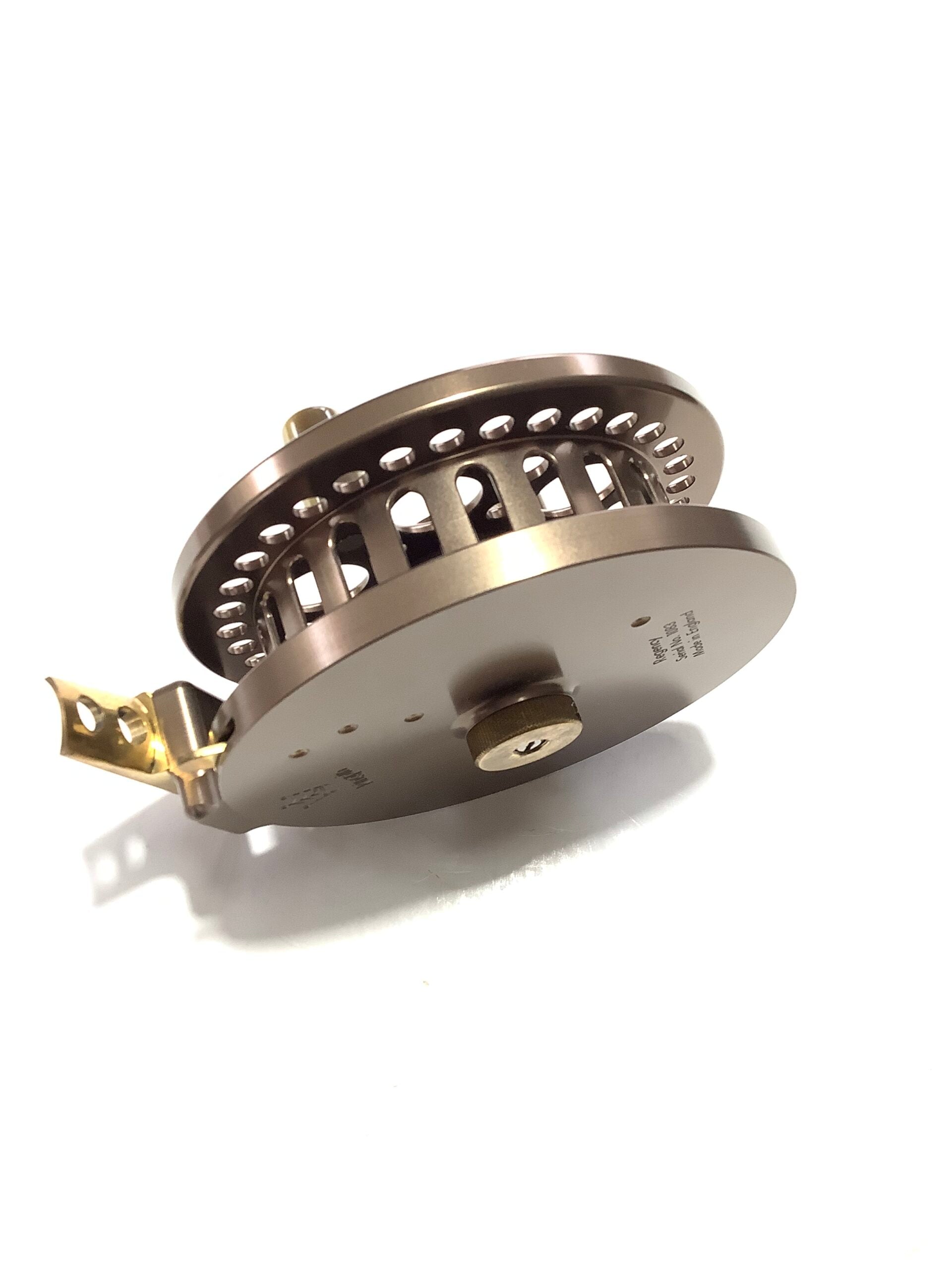 New unused KINGPIN GOLD SERIES REGENCY Centrepin