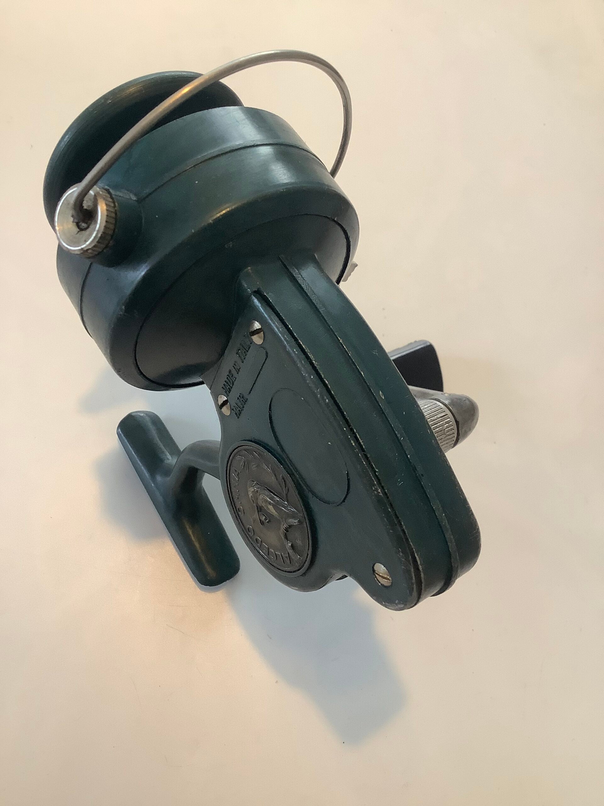 Vintage Alcedo of Italy Fixed Spool reel
