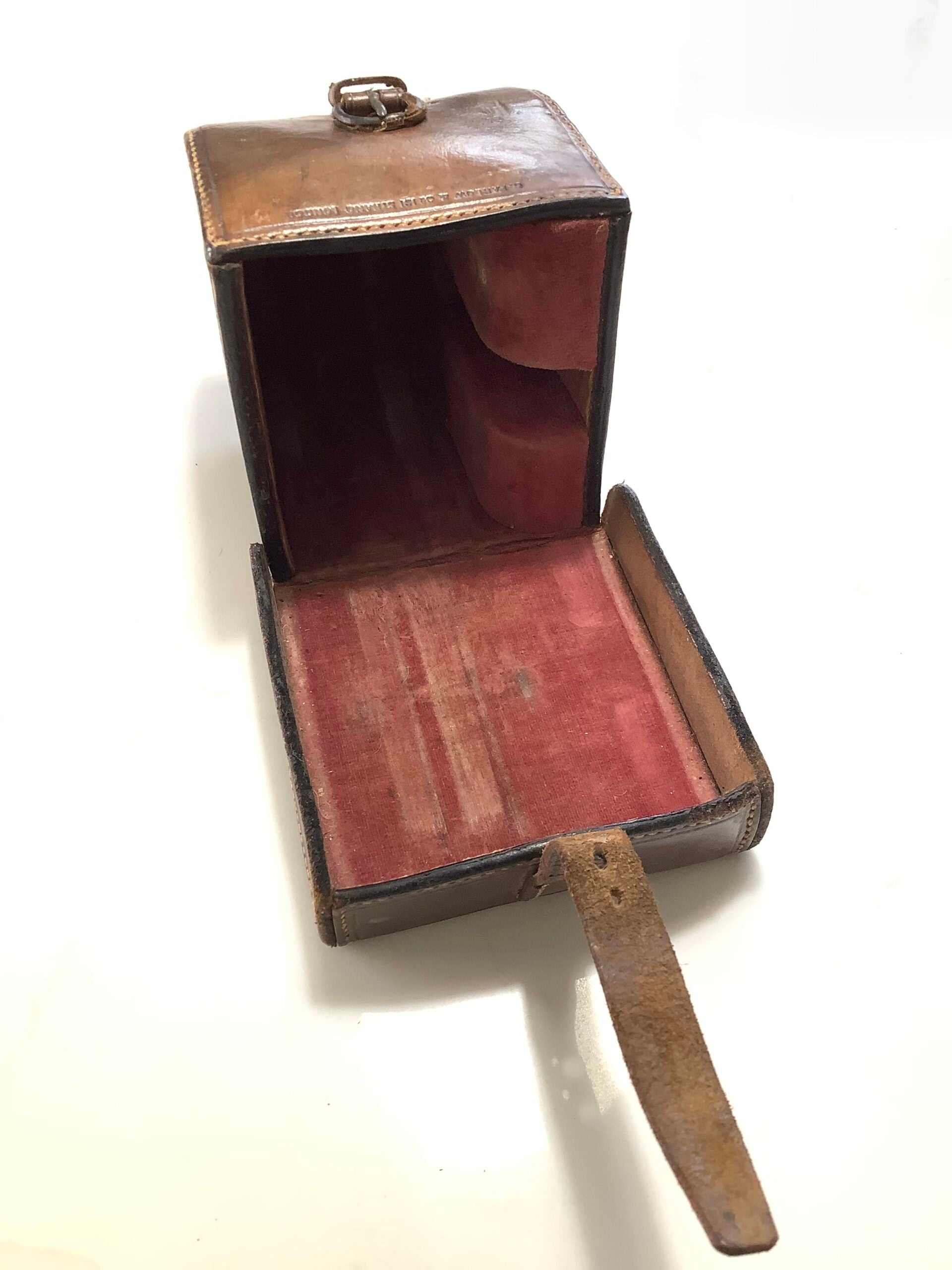 Antique FARLOWS of Pall Mall London Block leather reel case