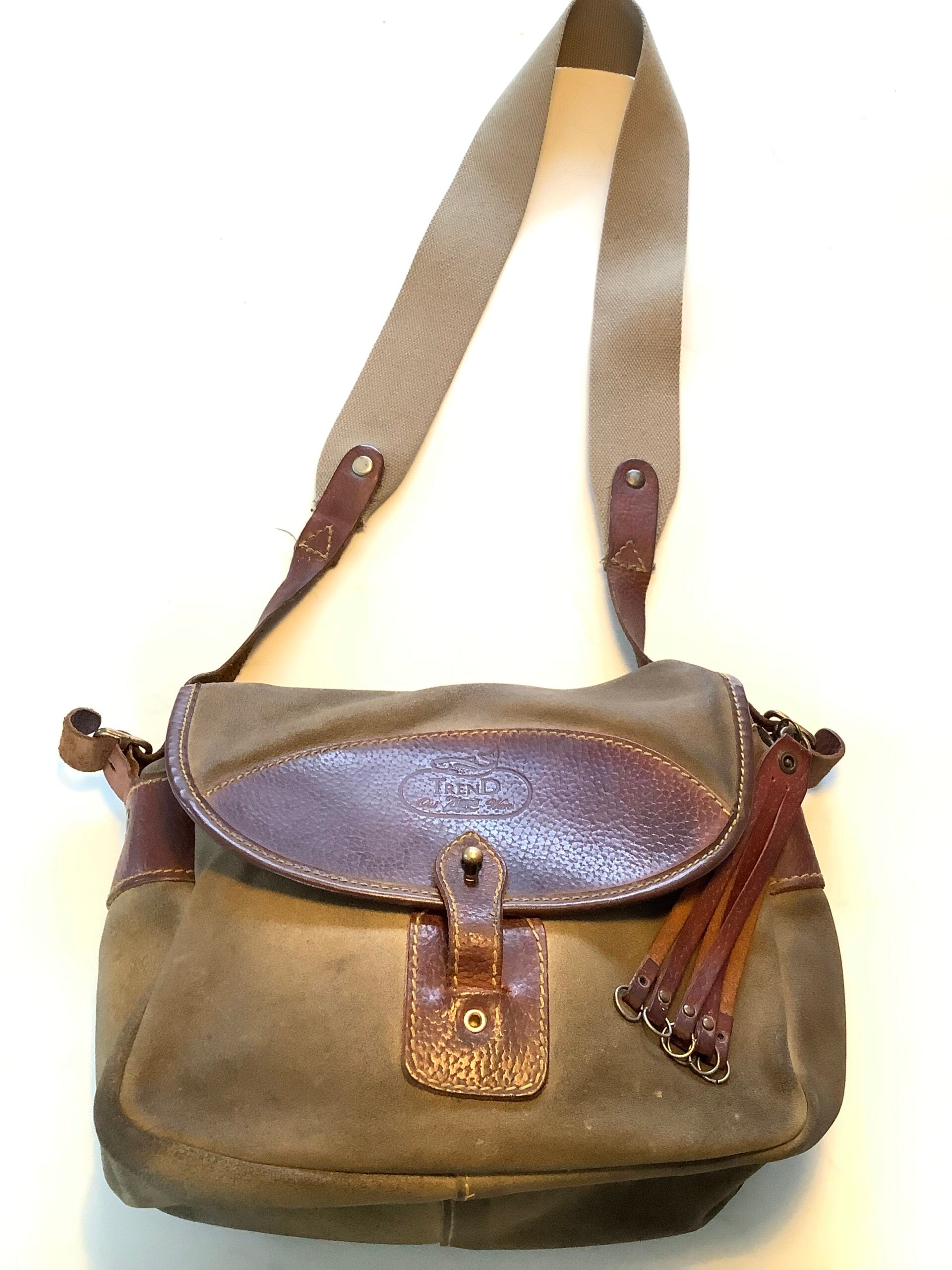 Italian Designer Quality Leather Canvas Fishing/Hunting Bag