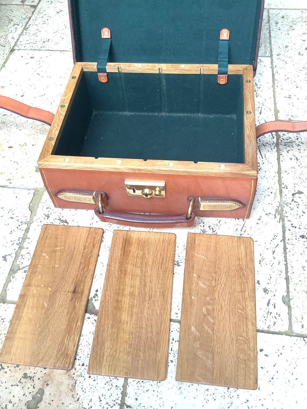 PETER LOAM HANDCRAFTED LEATHER OAK MAGAZINE/TACKLE CASE