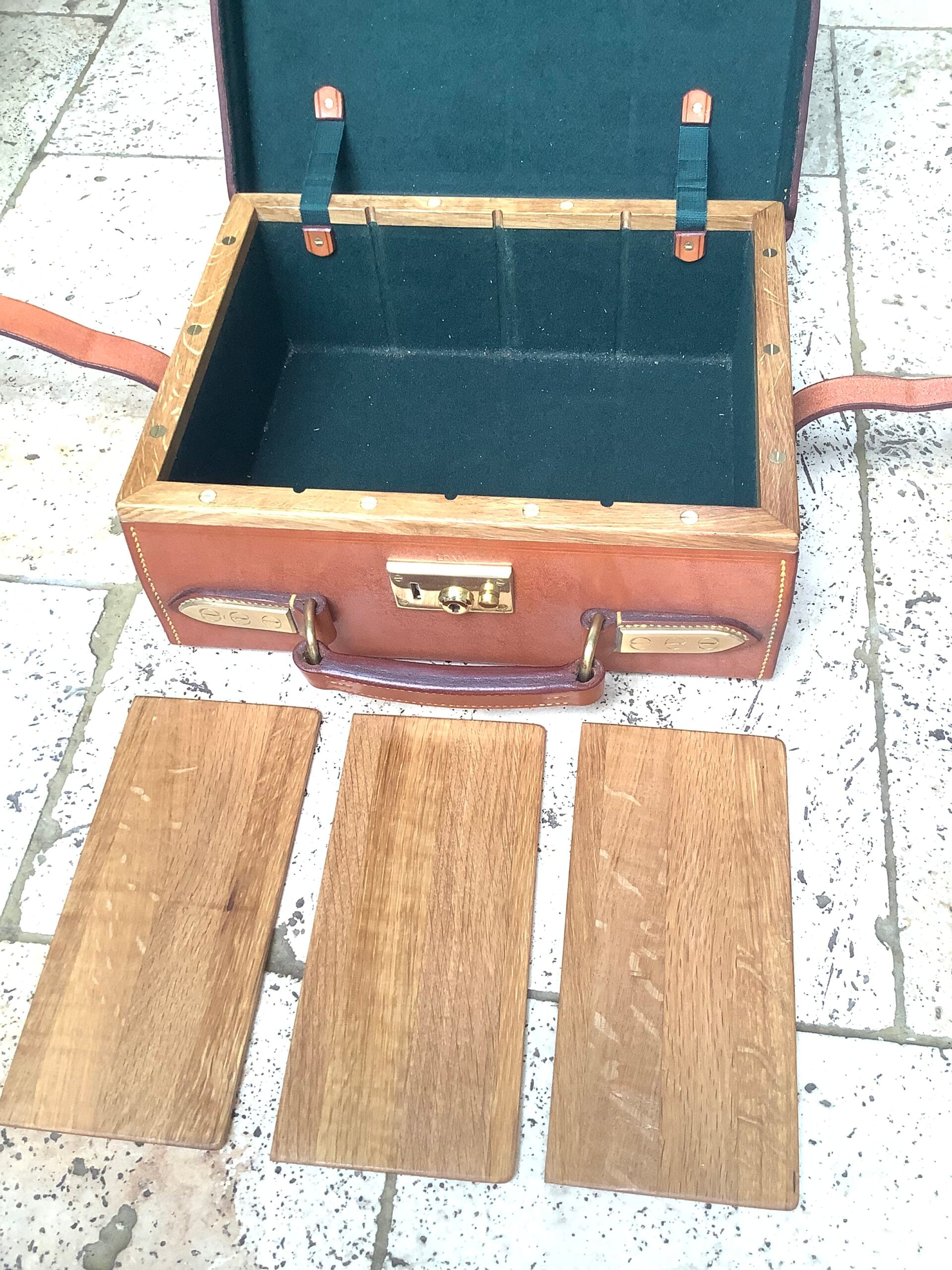 PETER LOAM HANDCRAFTED LEATHER OAK MAGAZINE/TACKLE CASE