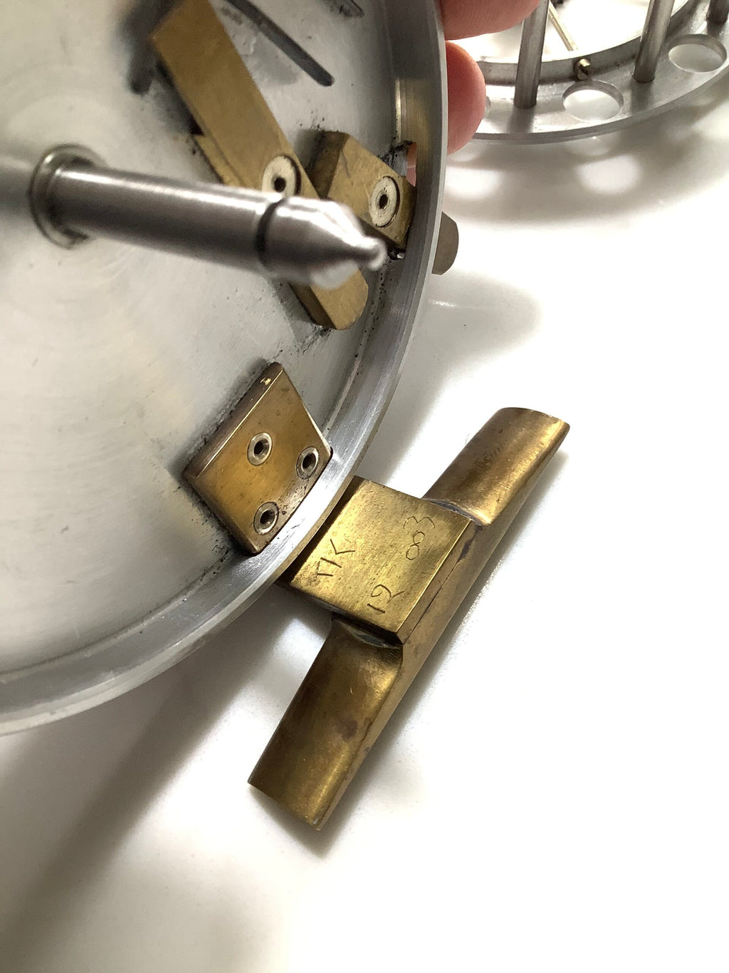 SPECIALIST TACKLE Lever Check Aerial Centrepin 4 1/4”