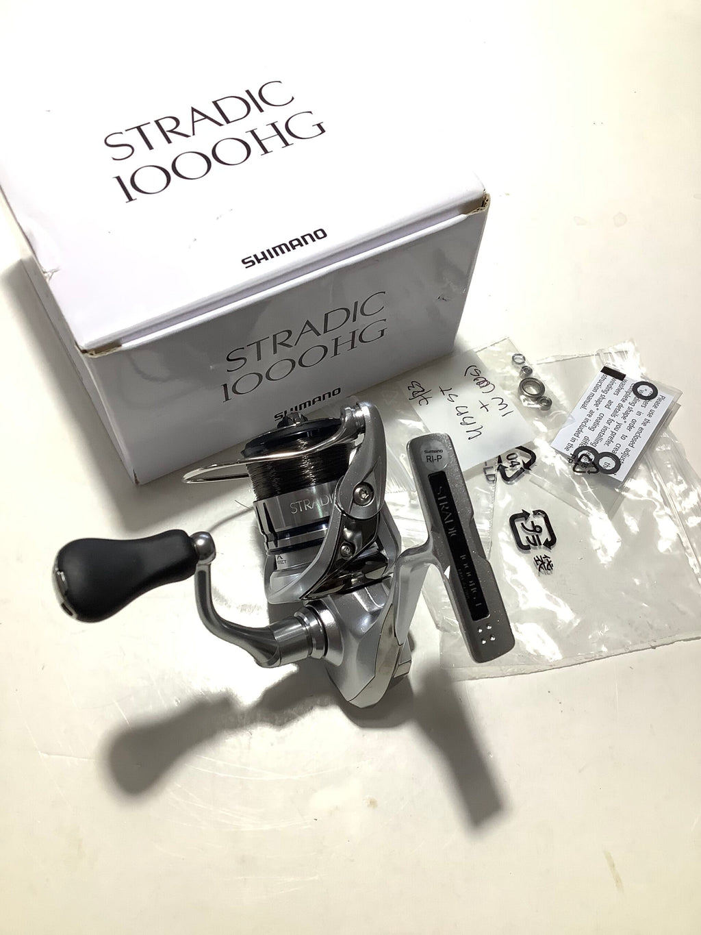 Shimano STRADIC 1000HG Reel