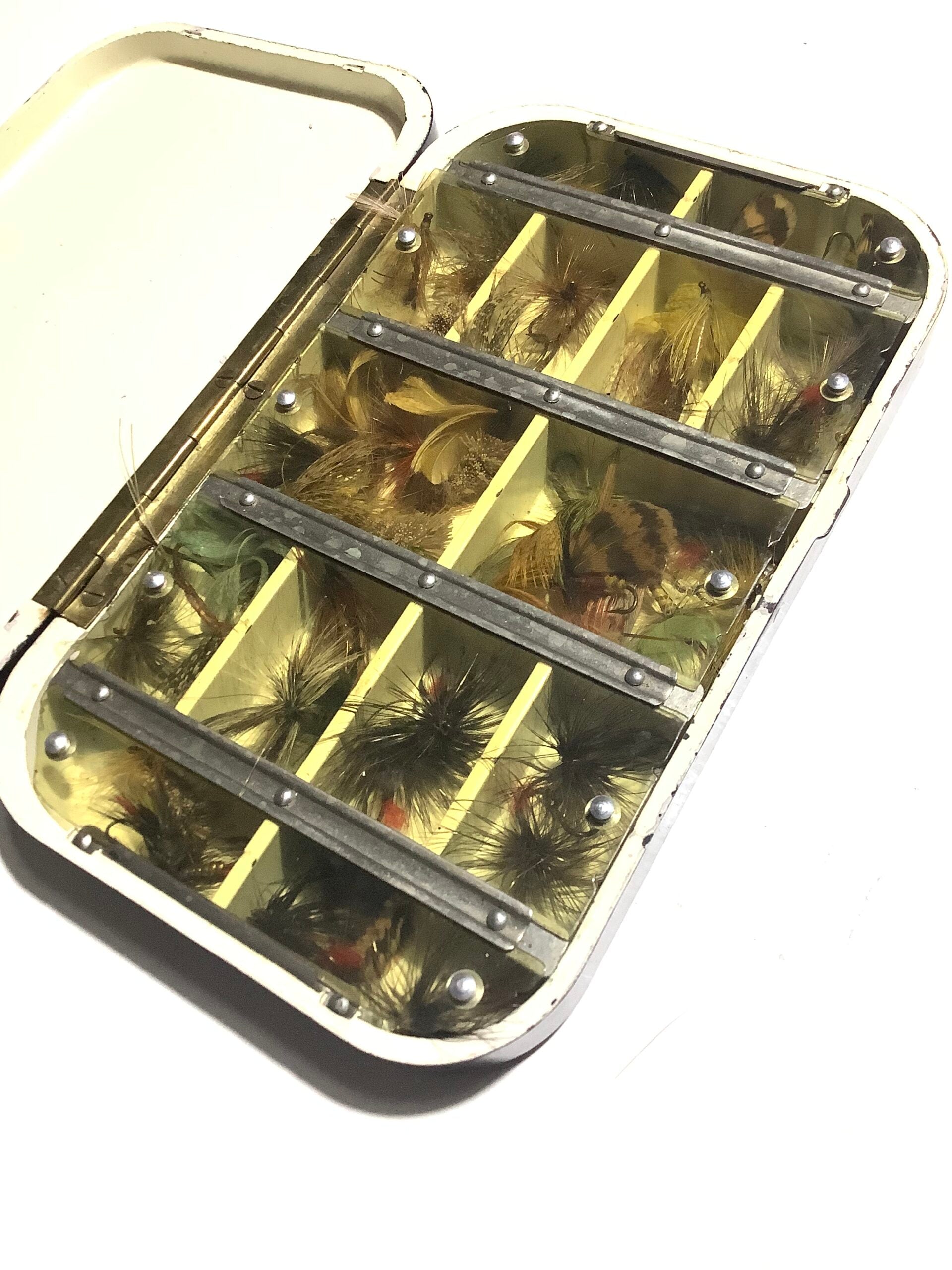 Antique HARDY BROS Large Dry Fly NERODA BOX