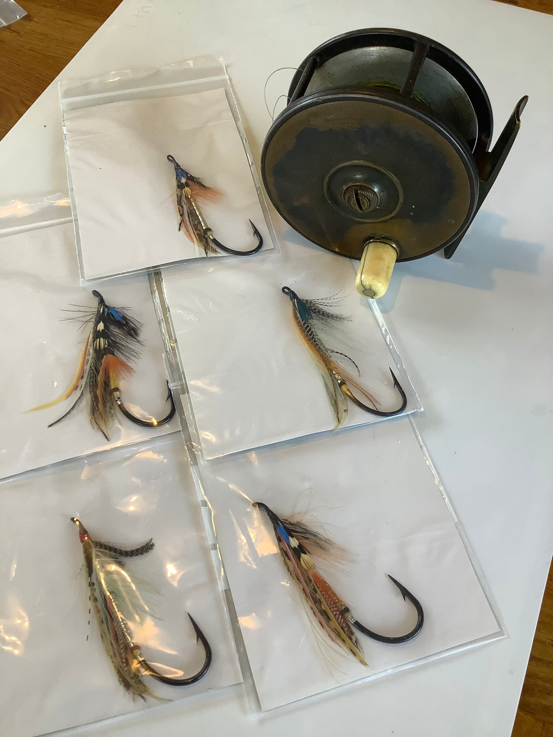 A Collection of 17 dressed salmon flies, largest sizes 9/0 and 8/0 tied by Frank Binnie