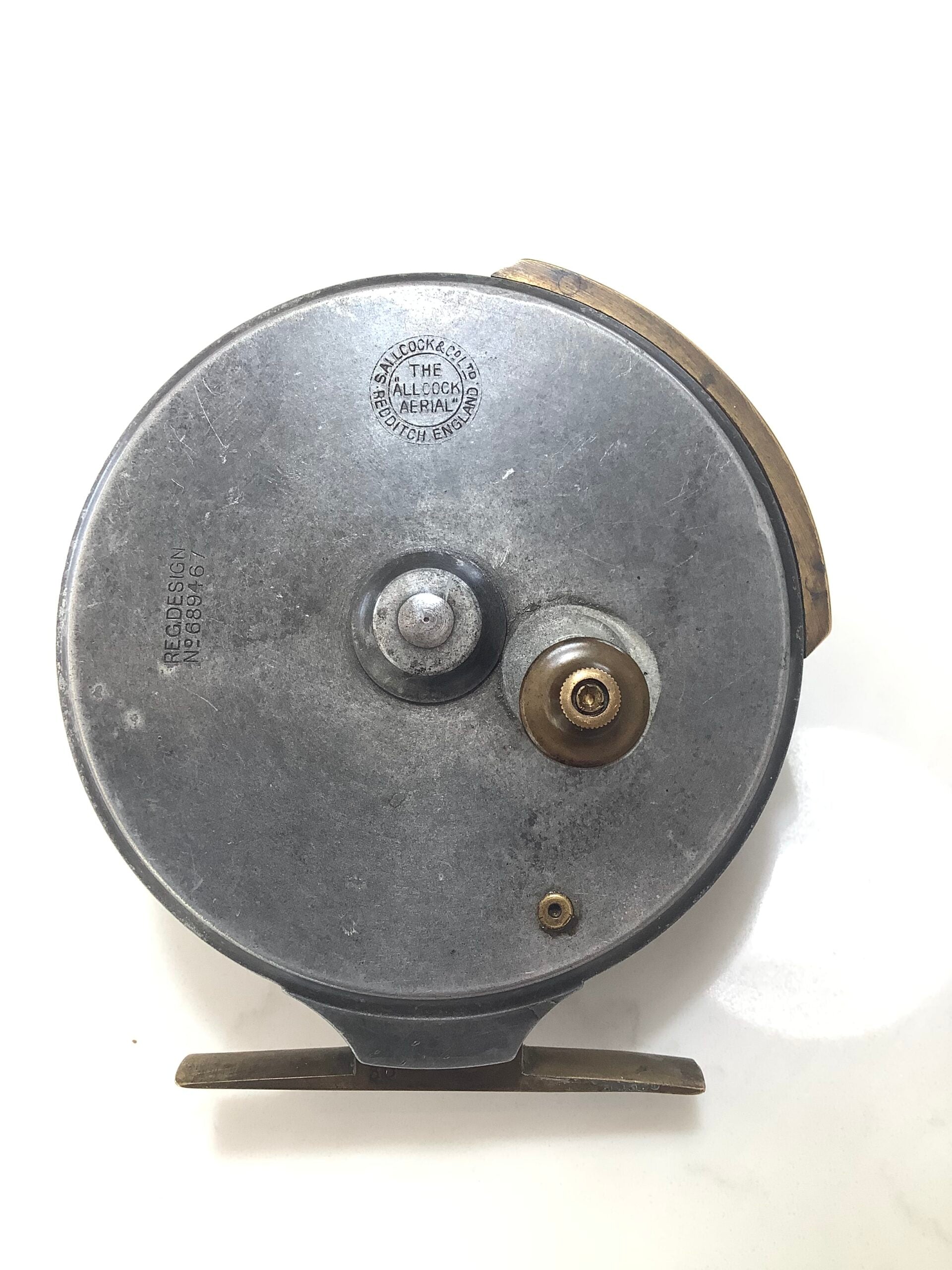 Antique ALLCOCK Co 4” Centrepin with Brass Line Guide