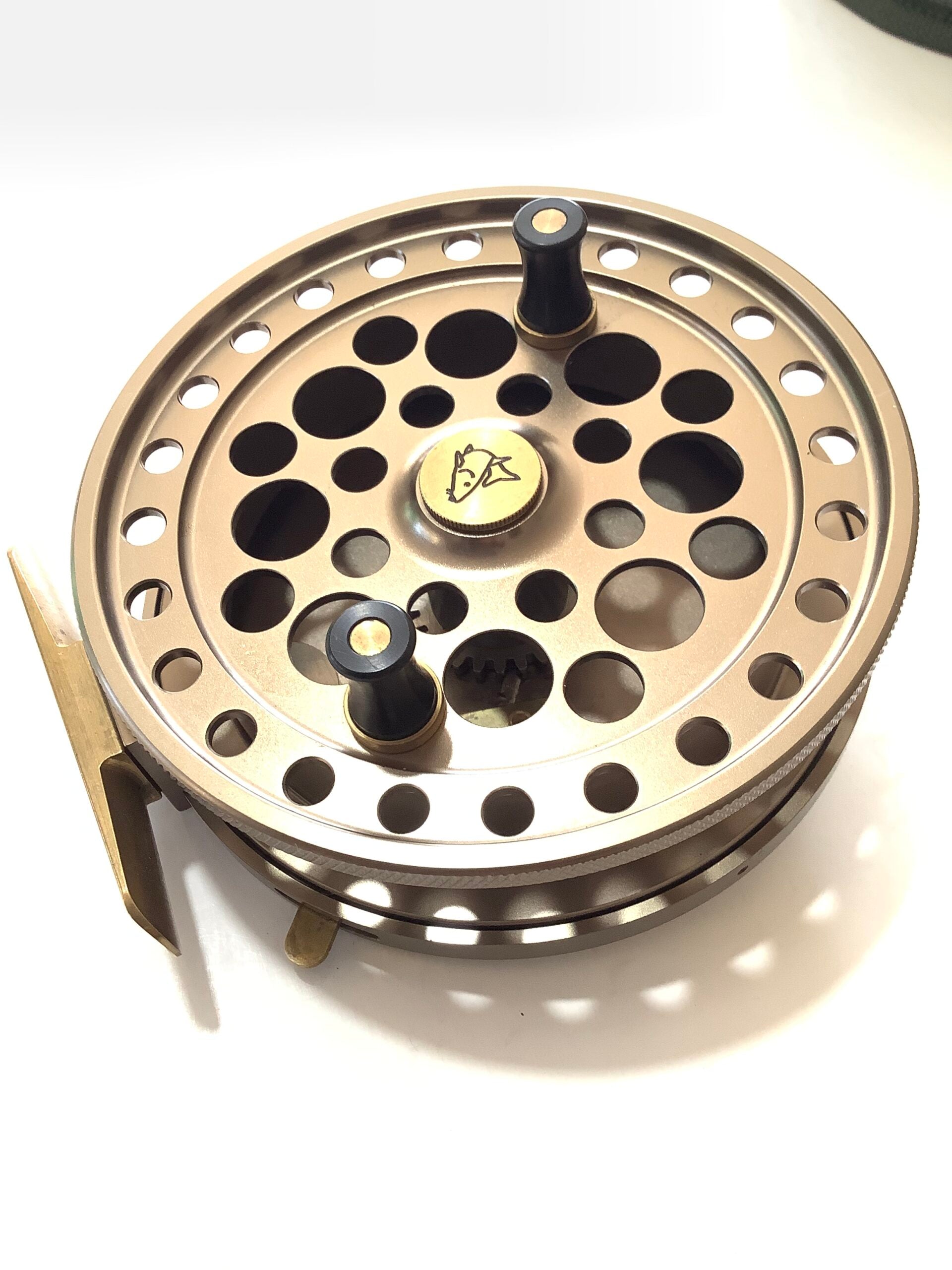 Mint unused “Pete Reading Barbel Pin” Centrepin Ringwood Reels