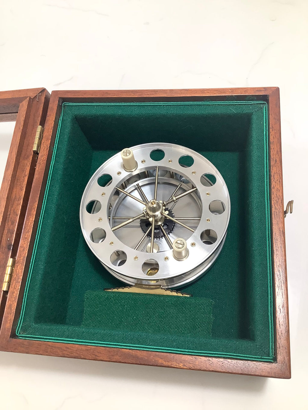 Rare Richard Carter BERNARD VENABLES 41/2” Limited Ed Presentation Centrepin