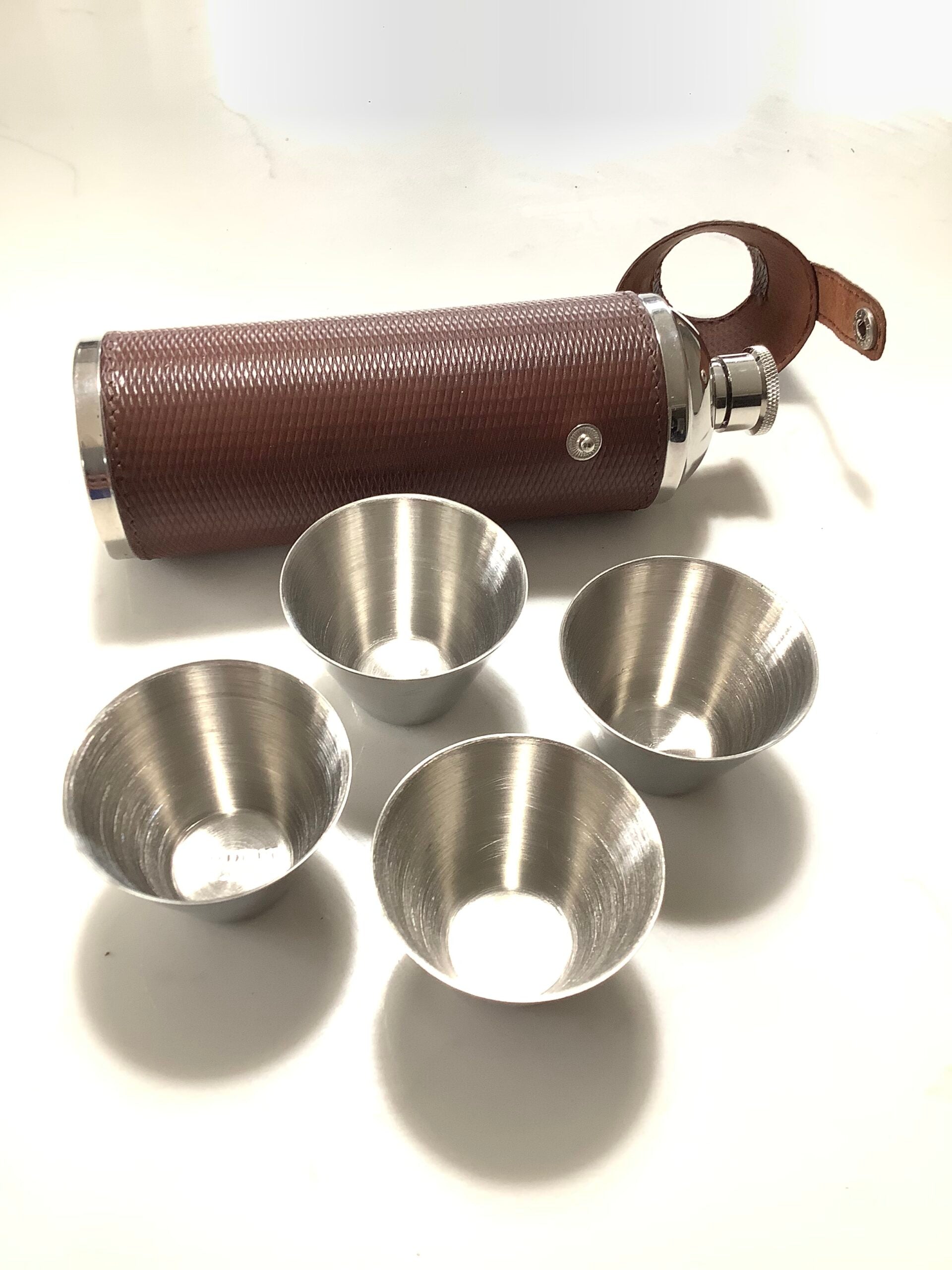 Quality James PURDEY Flask Cups