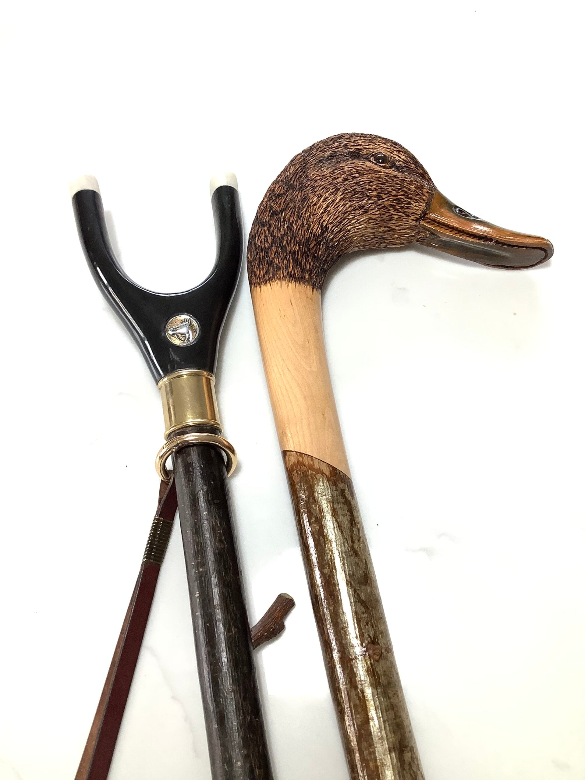 A fine Quality Hand crafted Traditional Polished Buffalo Horn Thumb Stick/Staff