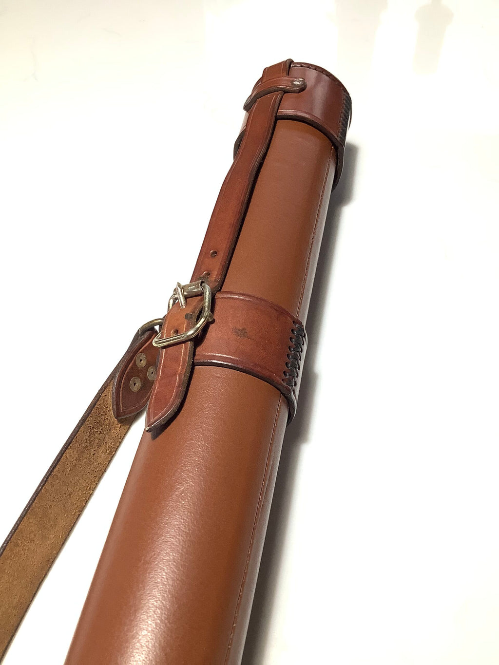 Best Quality HUGH GRIEVE Hand Crafted Saddle Leather Rod Holder