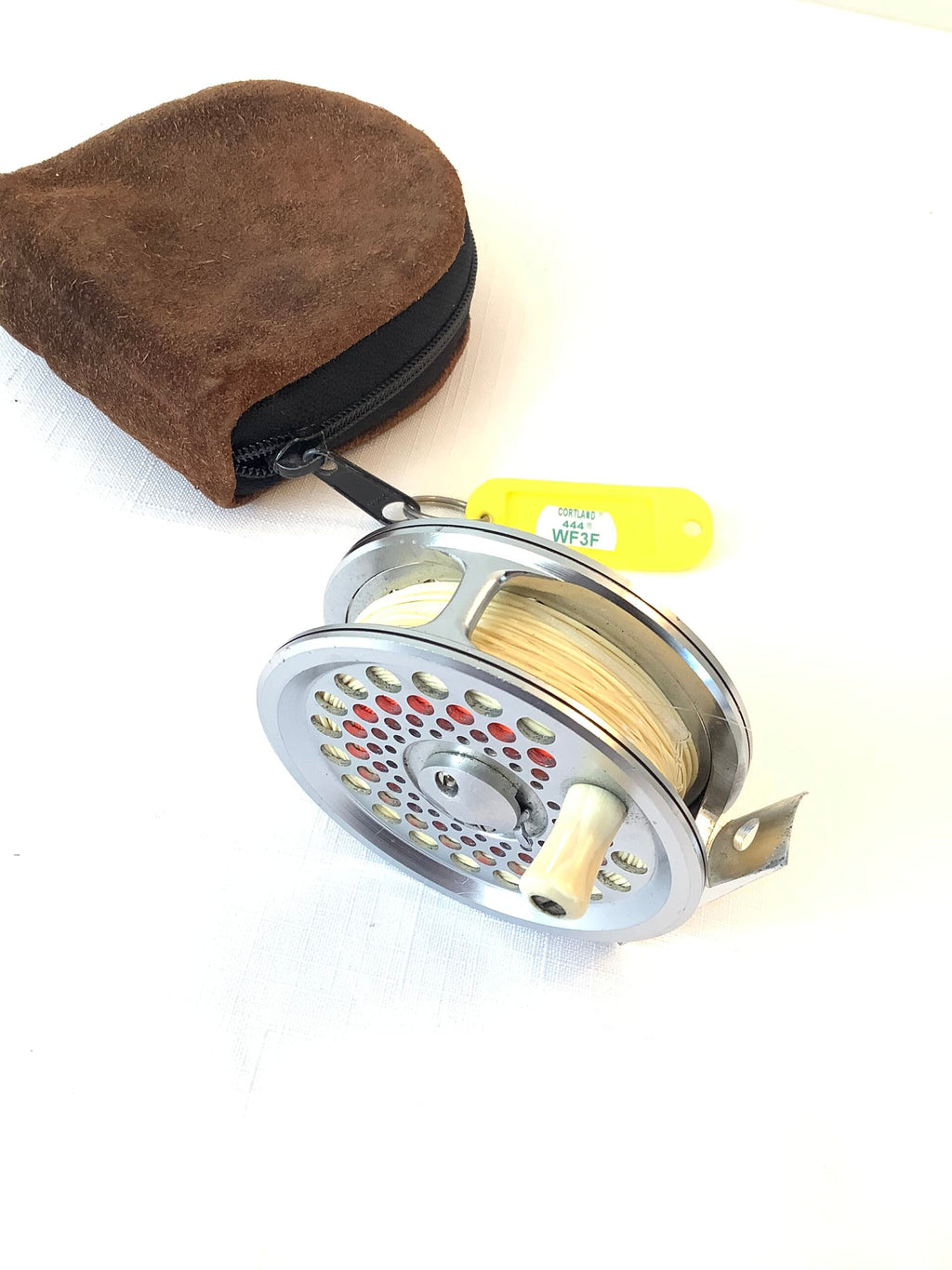 Titanium Shakespeare INTERNATIONAL 2852 Fly Reel WIth New Cortland 444 Line
