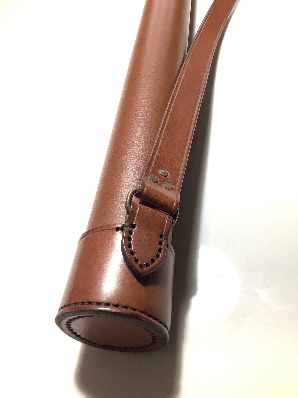 Best Quality HUGH GRIEVE Hand Crafted Saddle Leather Rod Holder