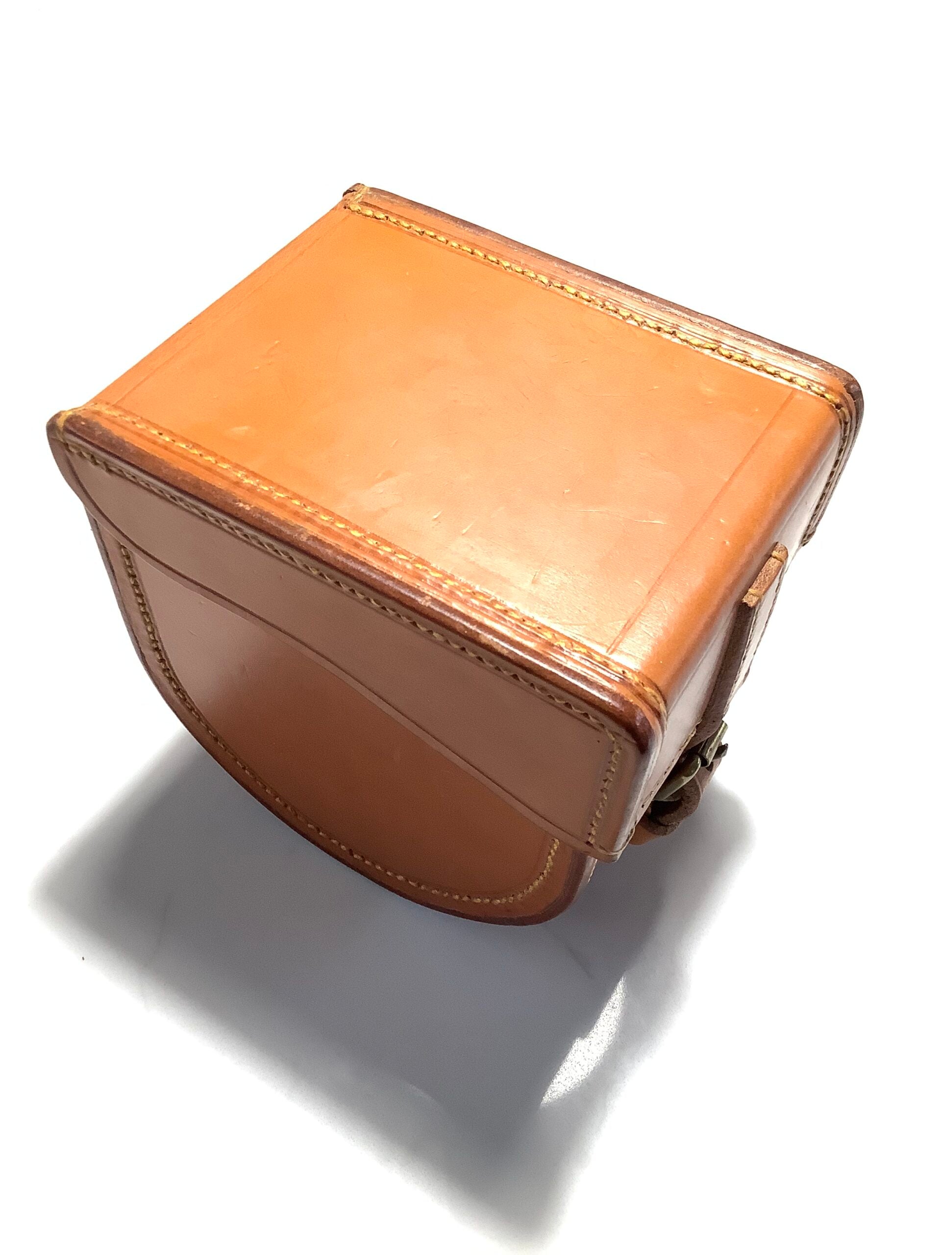Hand Crafted Block Leather Reel case By PETER LOAM