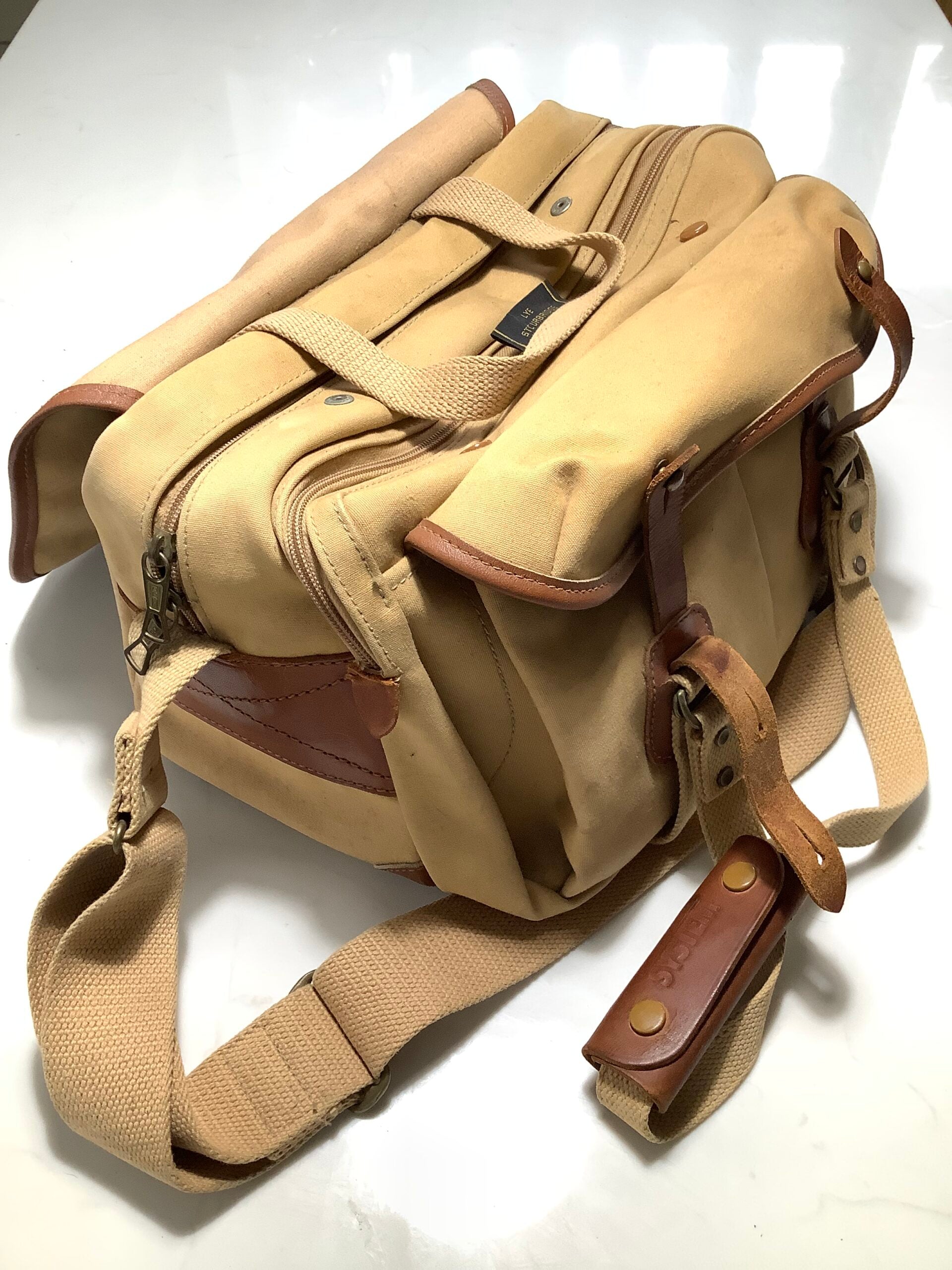 Vintage Quality Hold-all by BILLINGHAM Makers