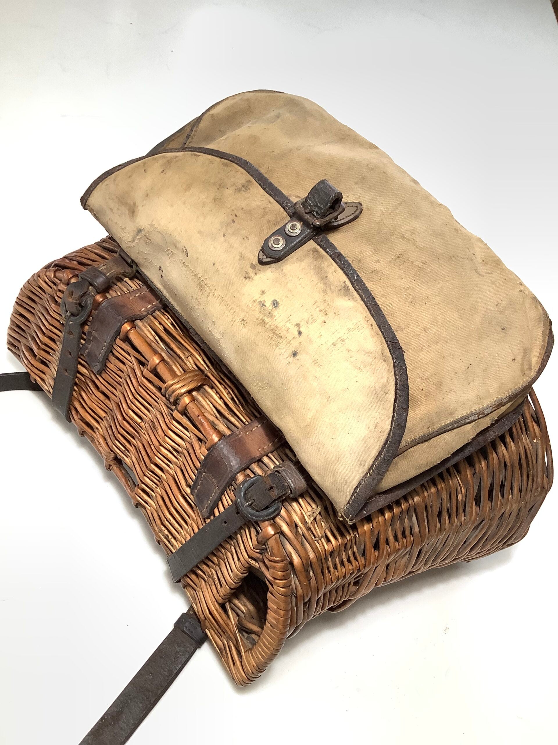 Antique Fisherman’s Creel/Hold-all