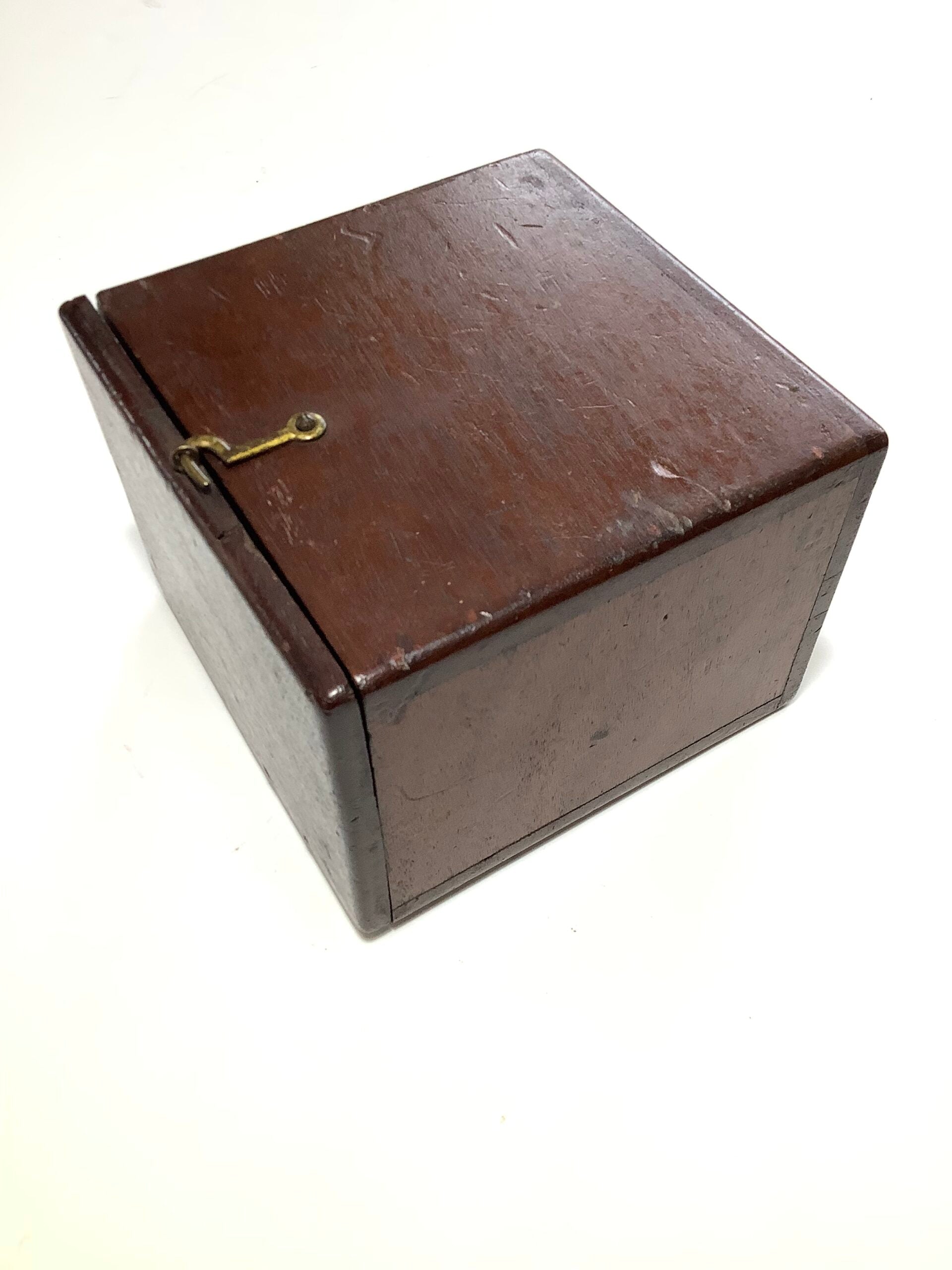 Rare Antique MILWARDS Marston Crossle Centrepin with fitted Mahogany Case