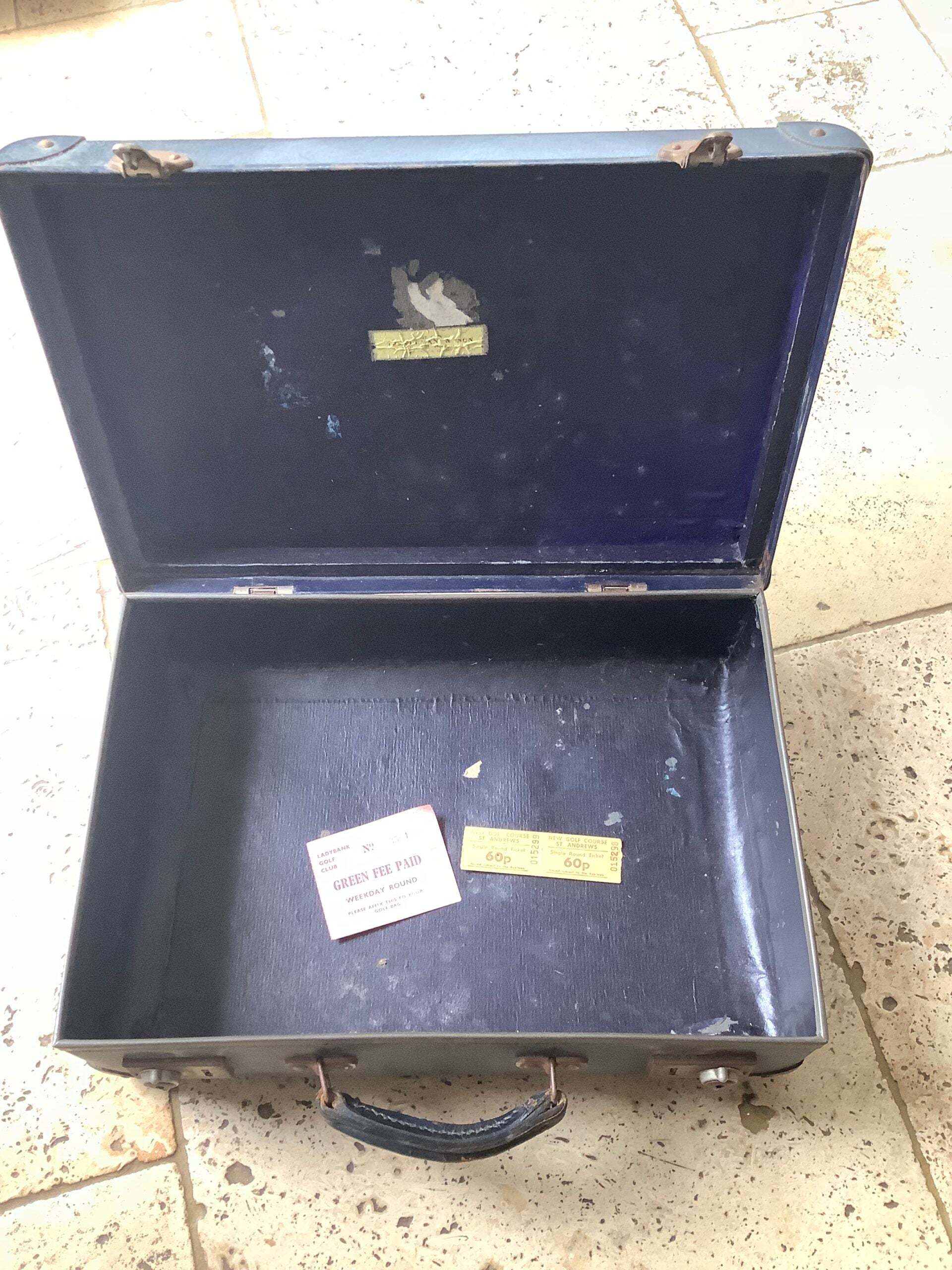 Rare Vintage Globetrotter Made in England luggage Carrier