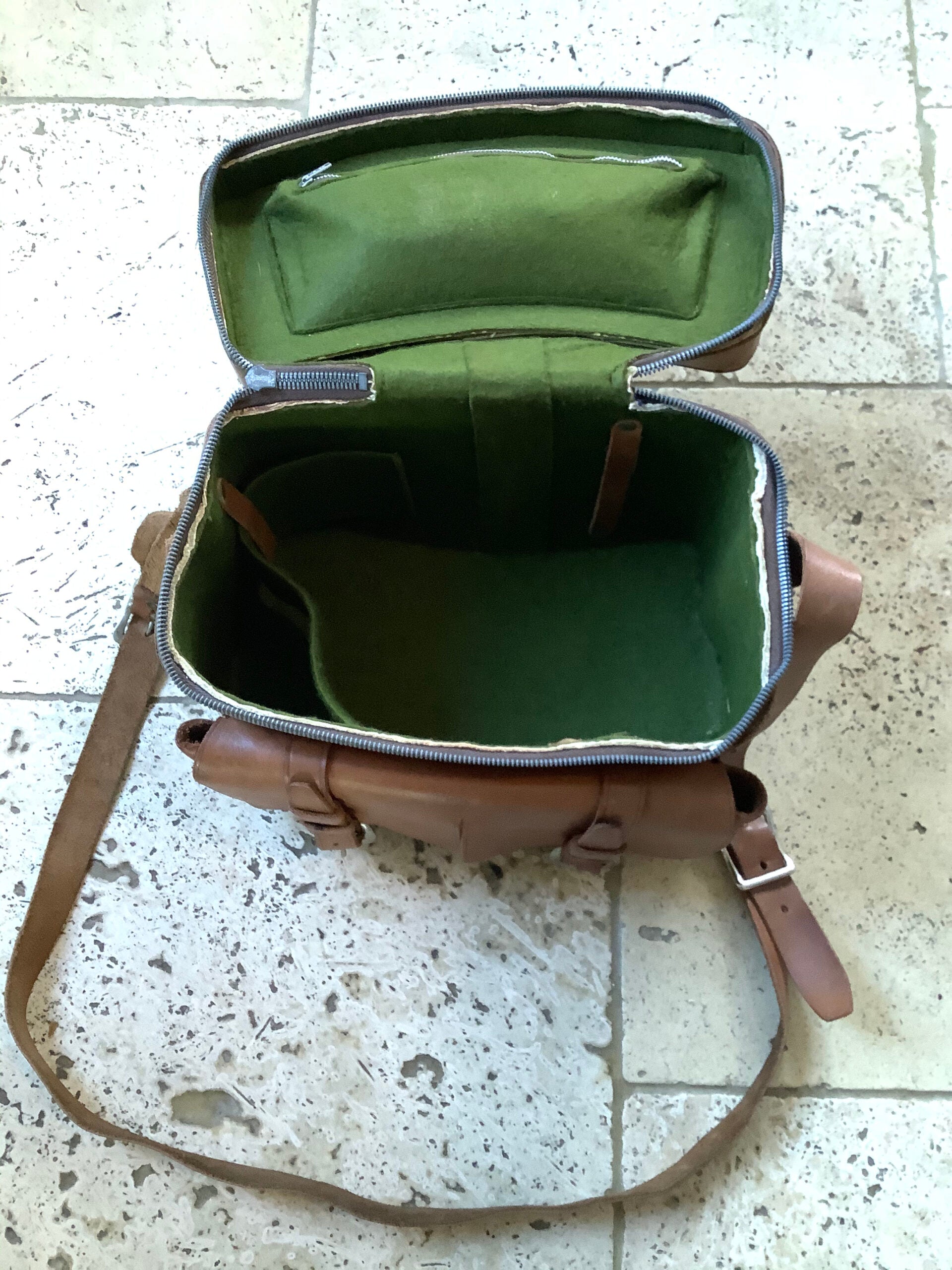 Vintage Bridle Leather Hold-all