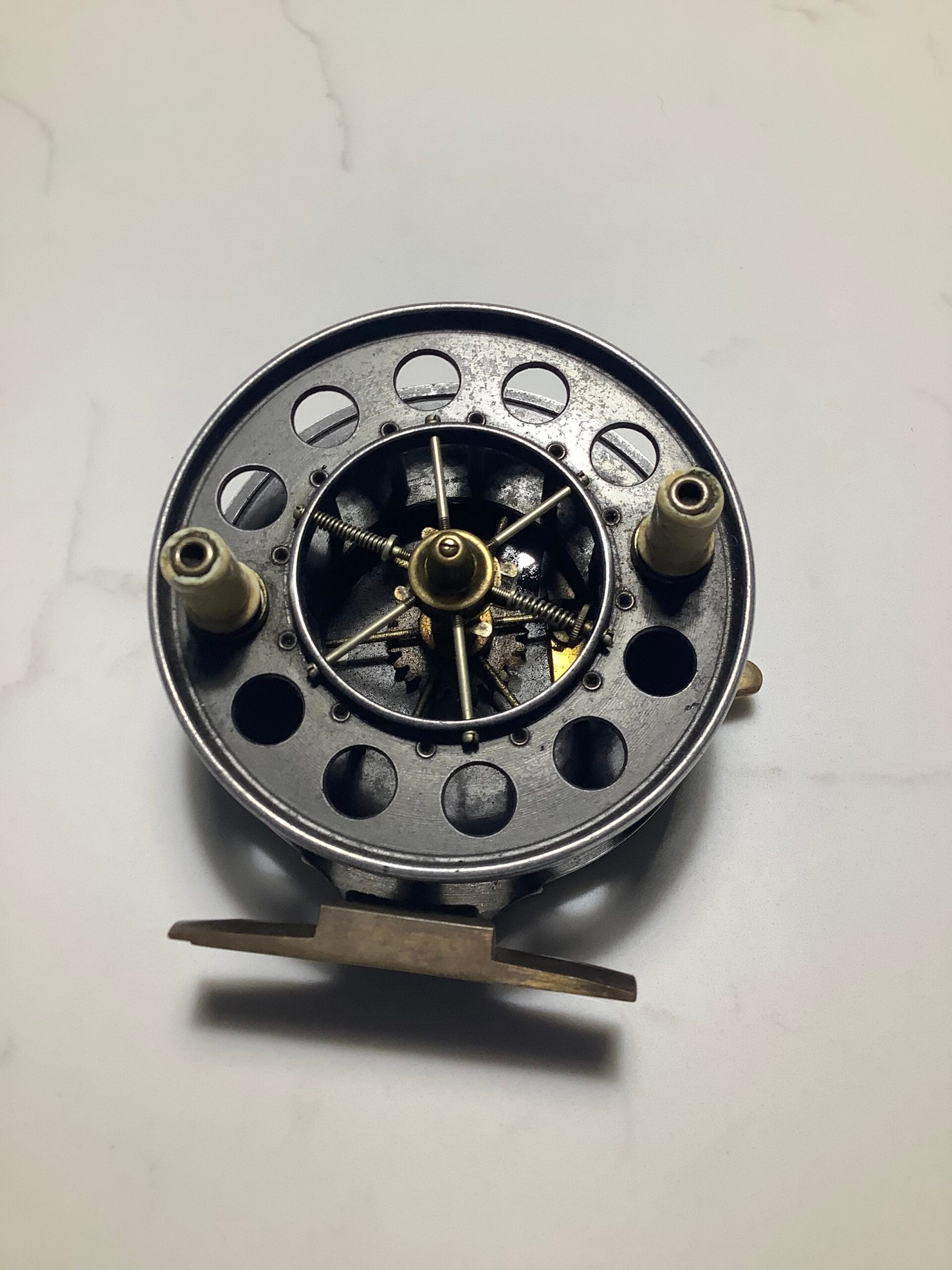 Scarce 3 1/2” 1936 Lever Check ALLCOCK AERIAL Centrepin