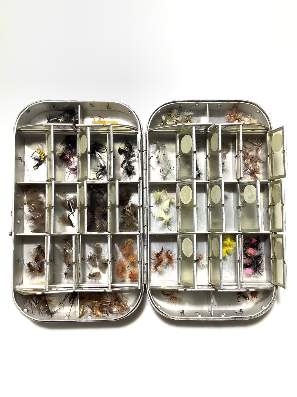 Wheatley large Dry Fly Double lidded compartment box loaded with good PARAS,KLINKS,TERRESTRIAL Flies