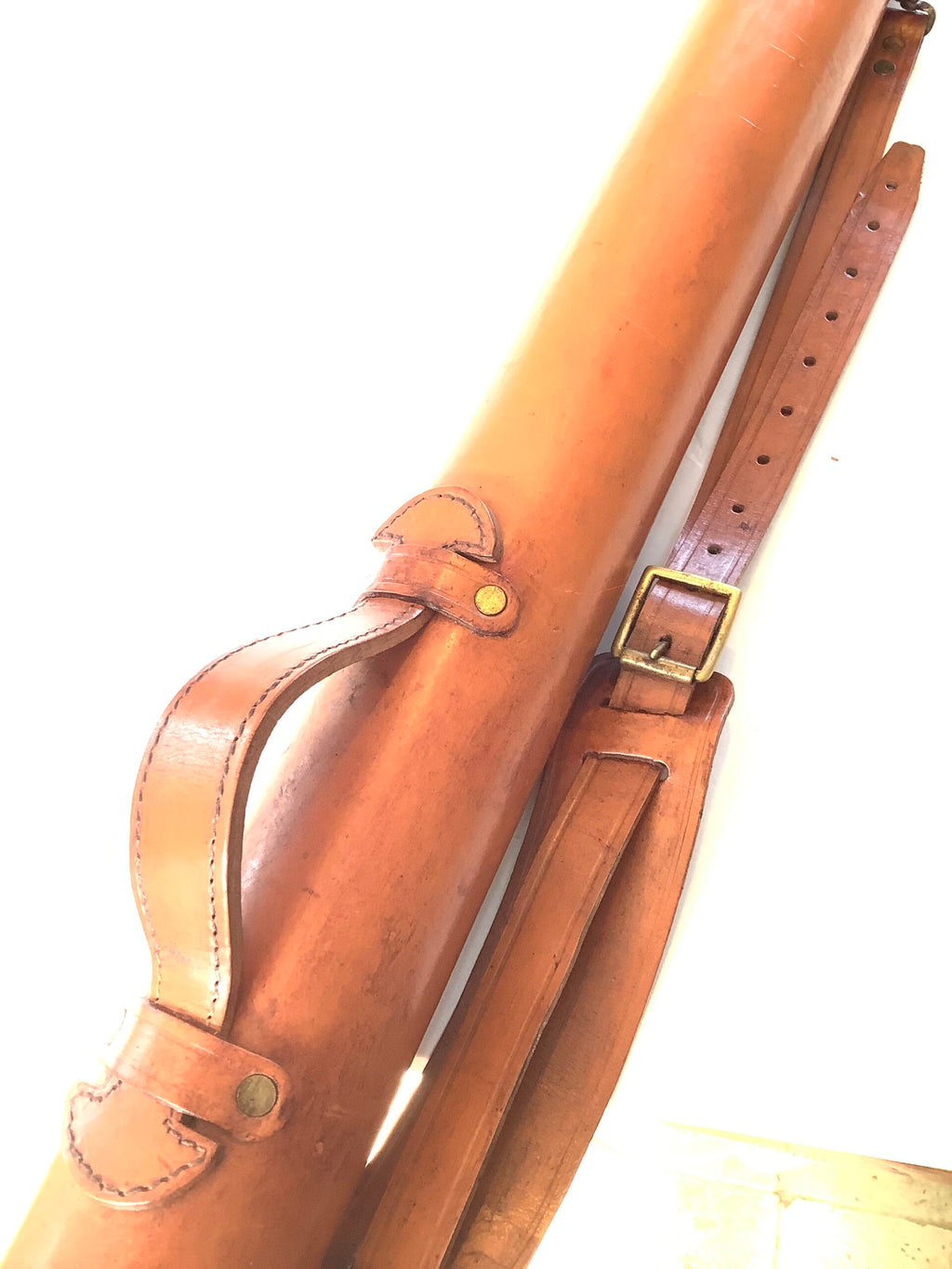 A BRETT PARSONS High Quality Hand Made full length Bridal Leather Rod Carrier