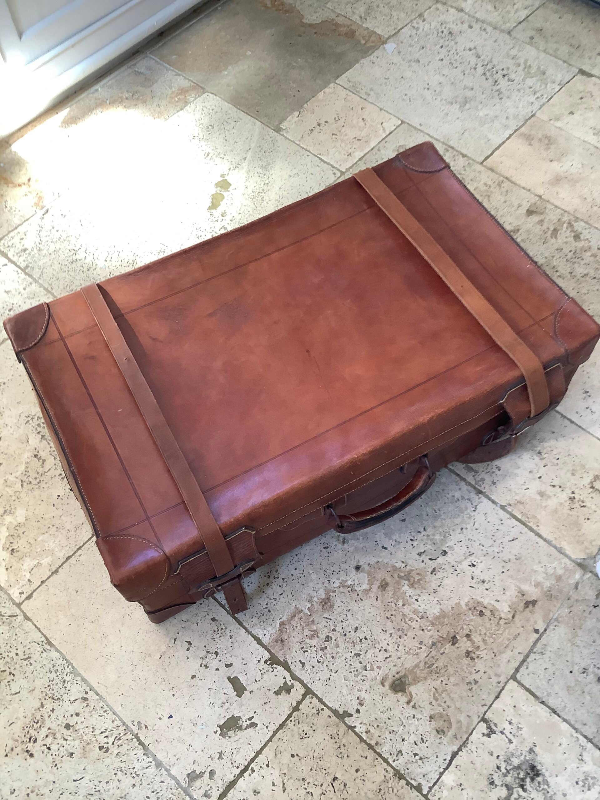 Antique full leather travel carrying case Holdall