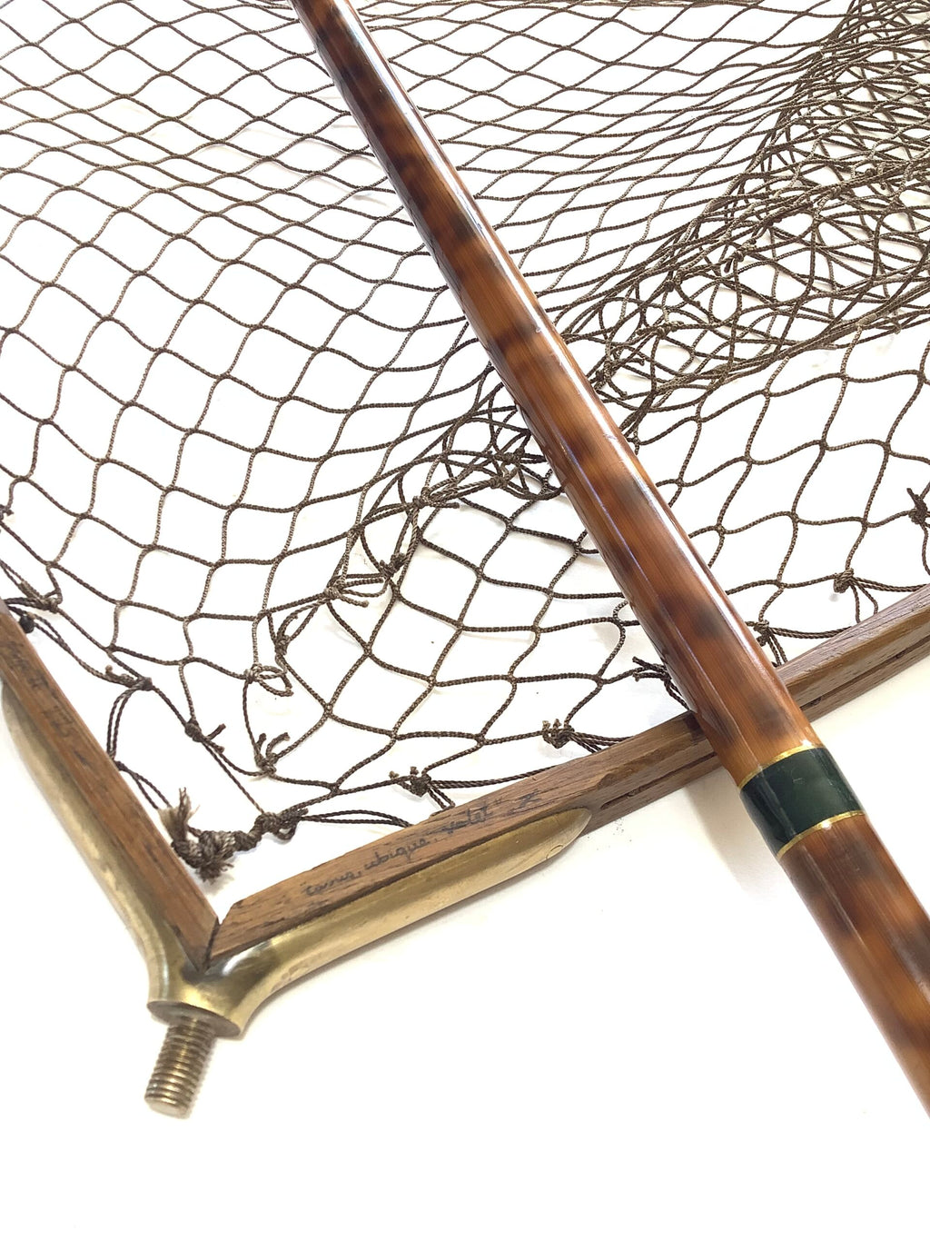 DE-LUXE Traditional Hand Crafted Large Carp ASH Framed Landing Net Pole By GOLDEN SCALE CLUB