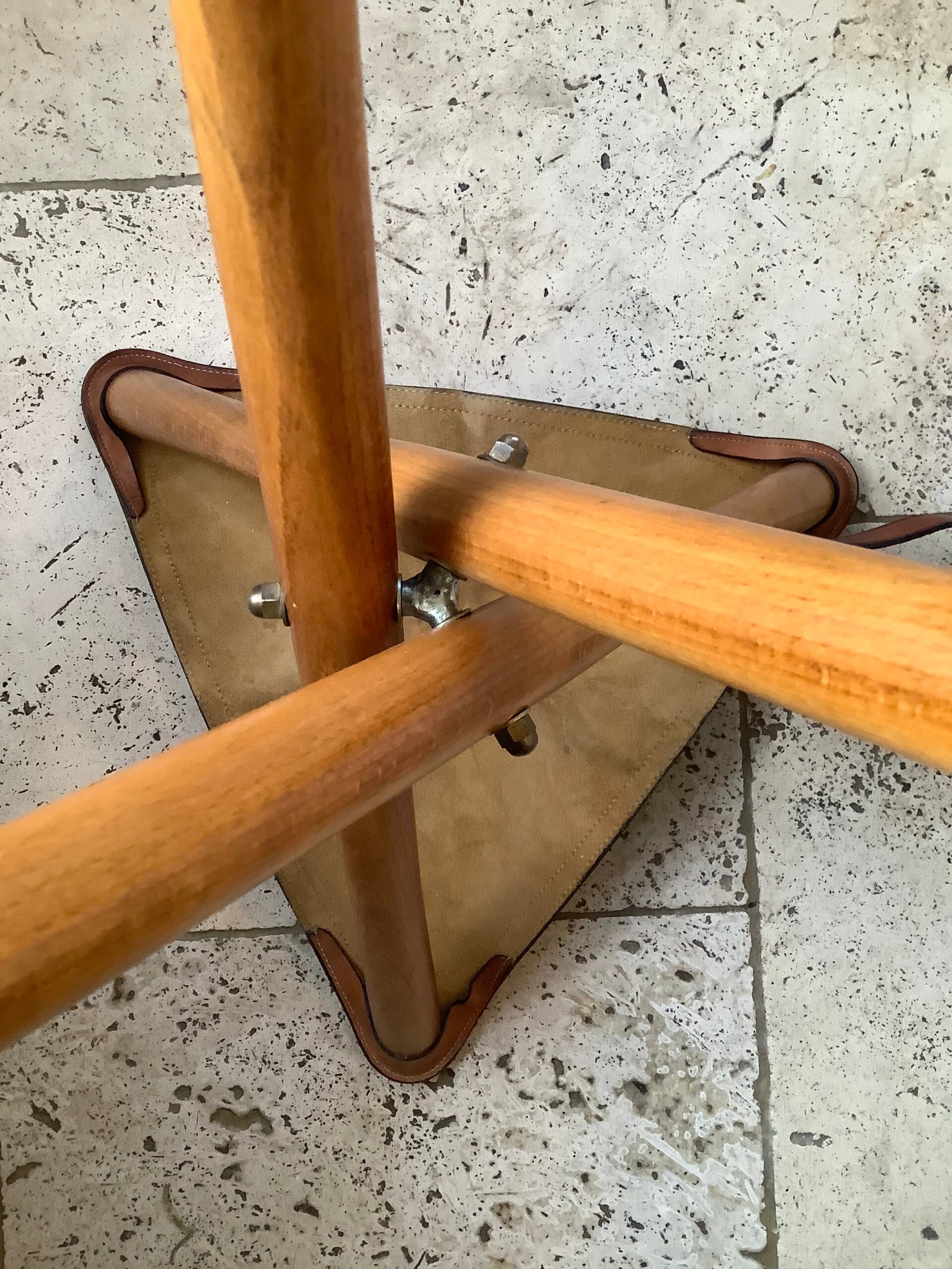 Alexander Mareuil outdoor hunting/fishing tripod stool seat