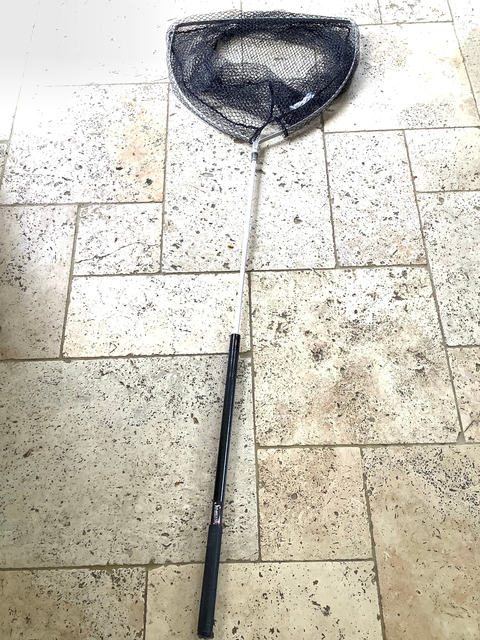 New SHARPES of Aberdeen Sea-Trout Folding “D” landing Net