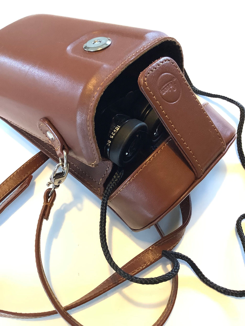 LEICA Trinovid 10 x 25 BC Compact Binoculars With Leather Case