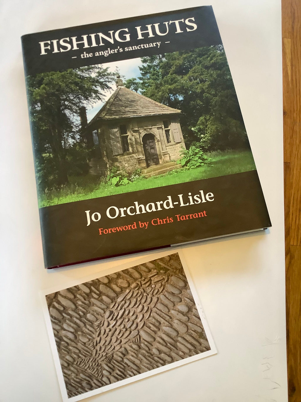 Fishing Huts the anglers sanctuary By Jo Orchard Lisle 2008 1st edition