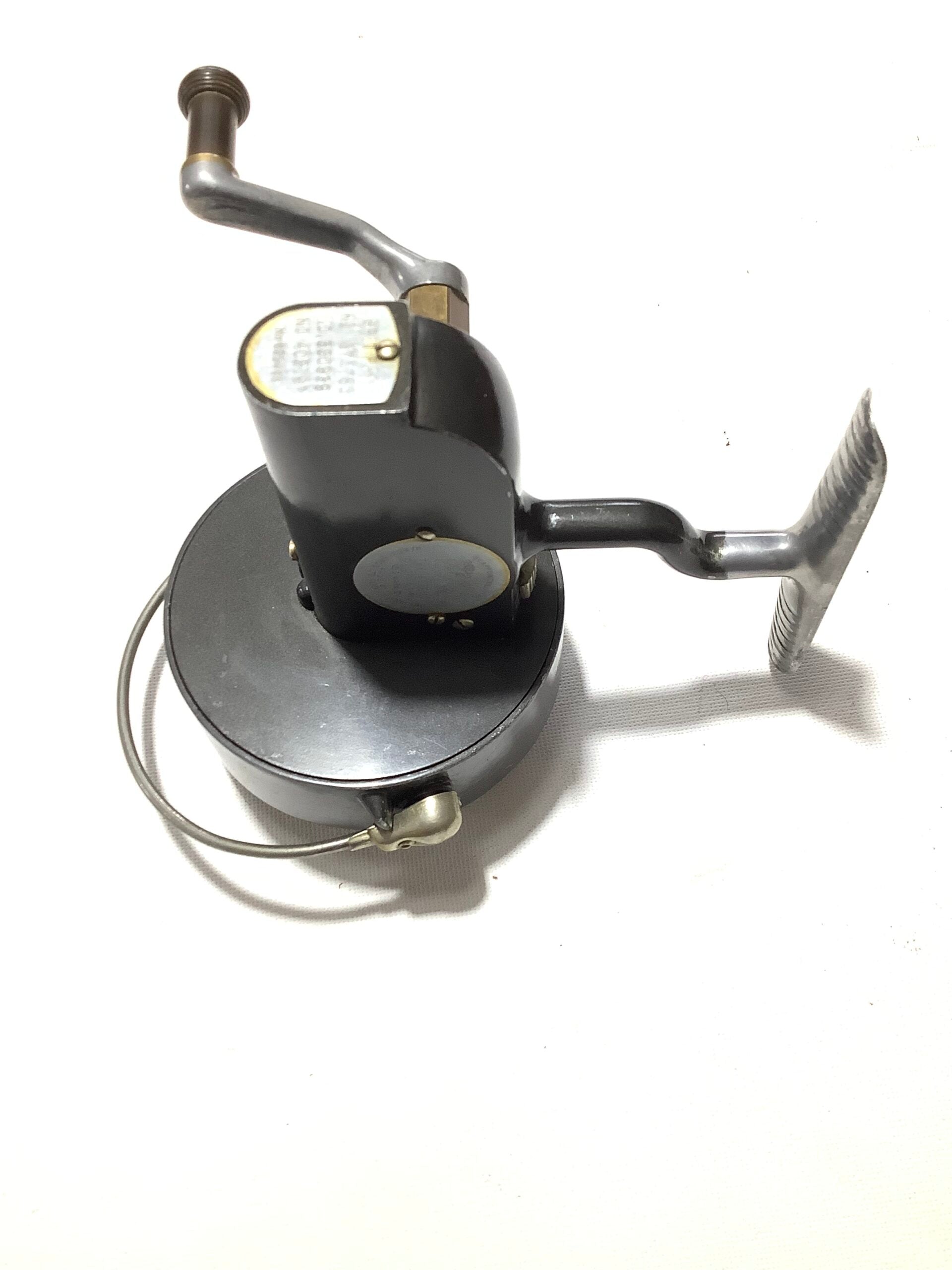 Vintage HARDY BROS No.3 ALTEX REEL with Box Tools
