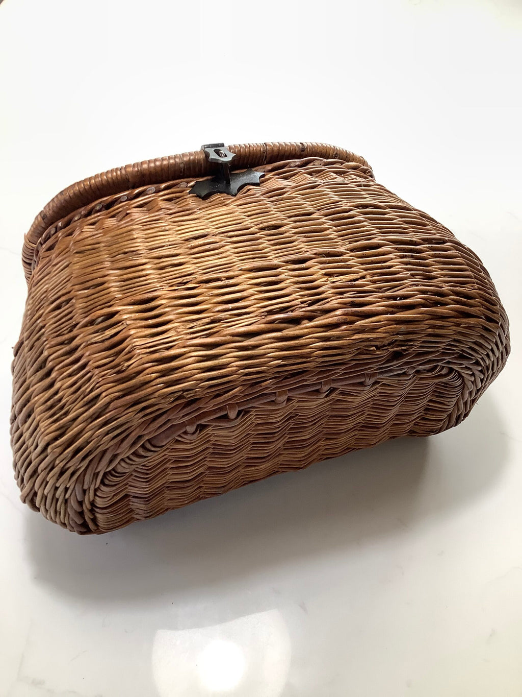 Antique FARLOWS of Pall Mall Fishermans Creel with very rare original internal hold-all
