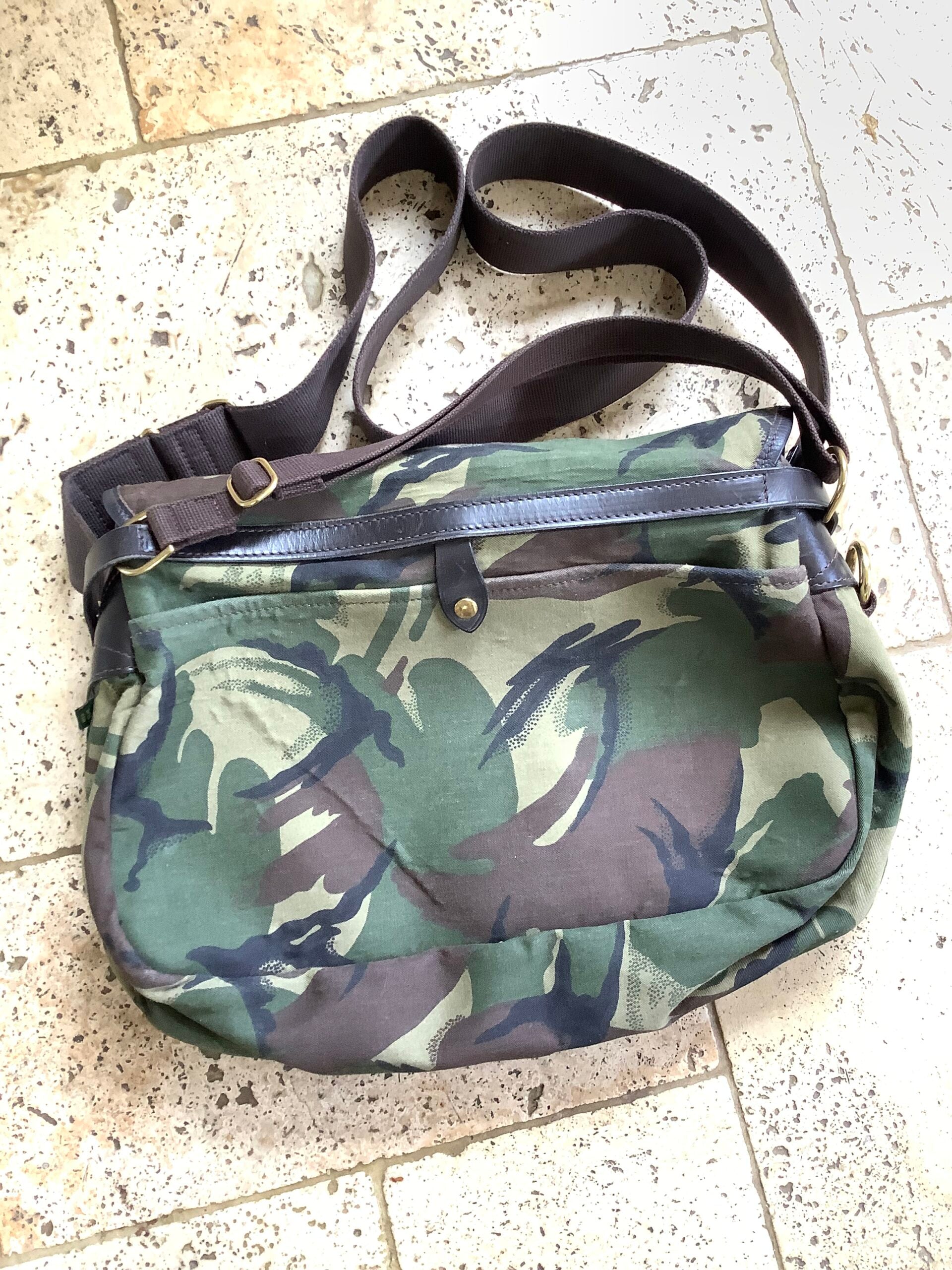 BRADY Traditional GELDERBURN Fishermans Bag