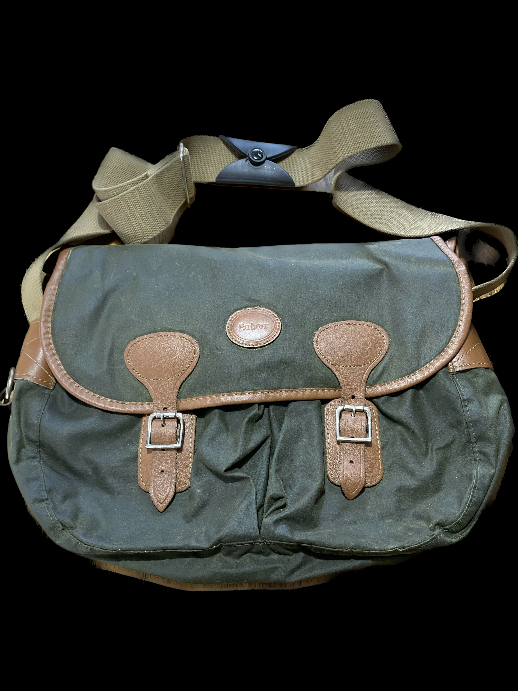 Vintage BARBOUR waxed and leather fisherman’s hold-all bag