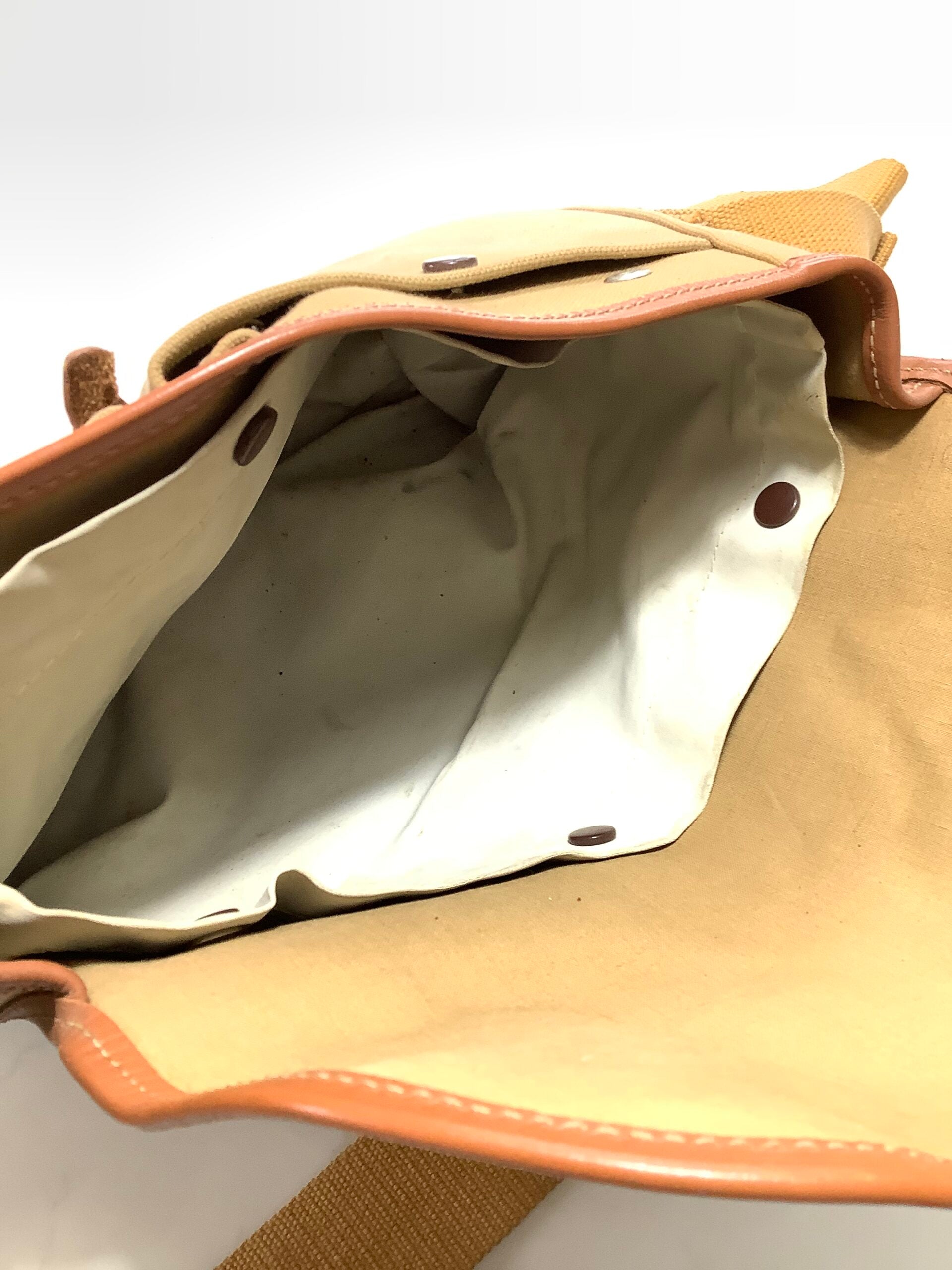 Vintage Traditional BARBOUR Anglers Bag