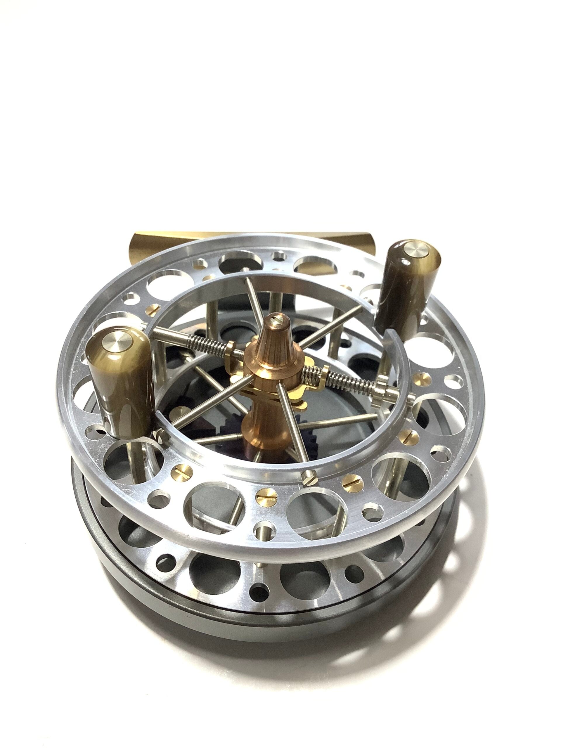 New unused CHRIS LYTHE “ SCOTTEN TROTTER “ Rare Special Total Eclipse finish Centrepin