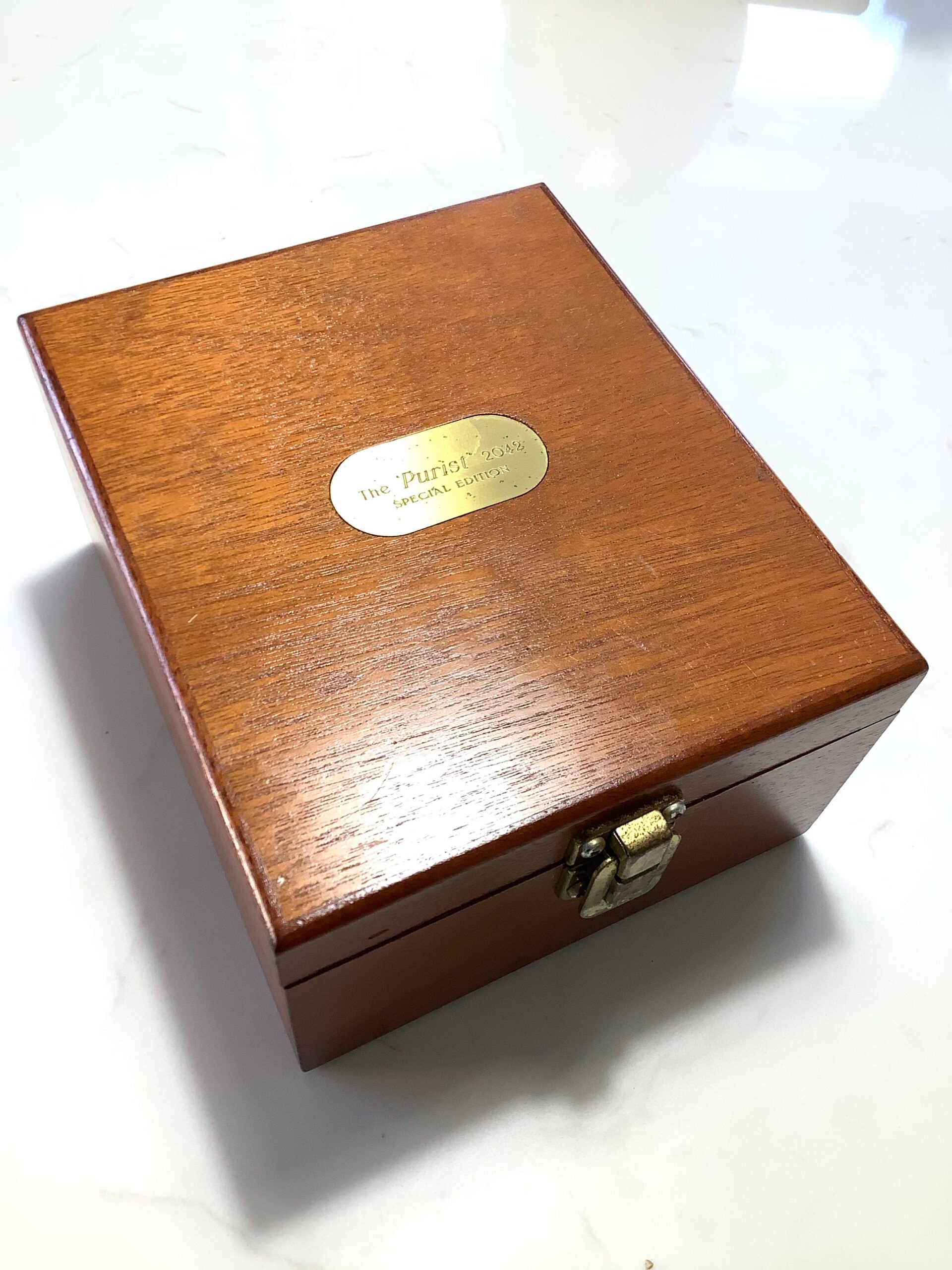 Limited SPECIAL Edition PURIST 2042 Centrepin with Presentation Box Leather Case