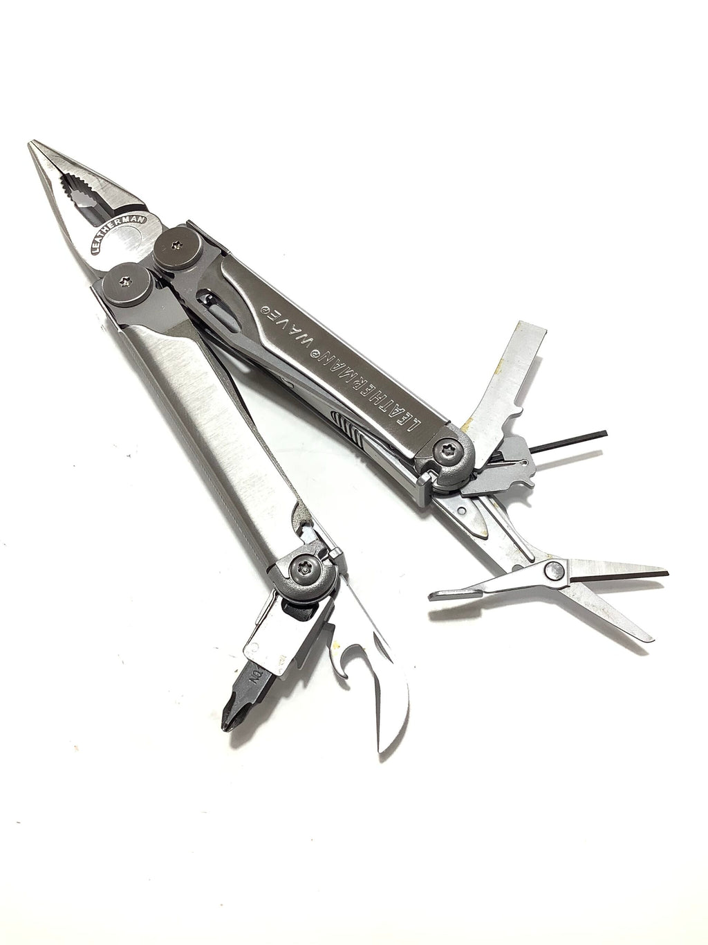 LEATHERMAN “WAVE”MULTI-TOOL IN LEATHER CASE