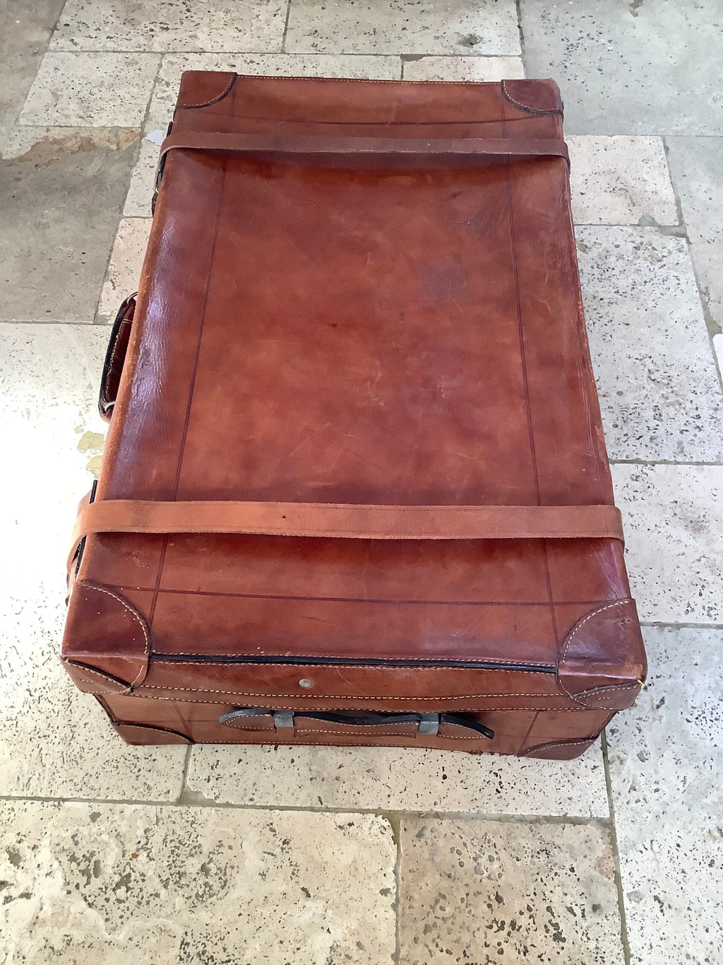 Antique full leather travel carrying case Holdall