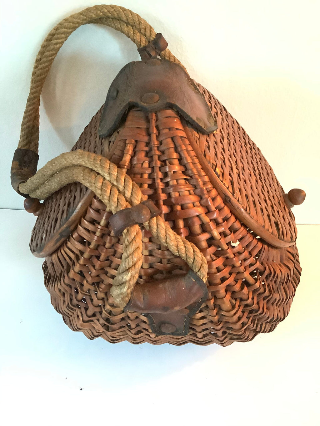 Early Unusual Antique Melon Style Fishing Creel