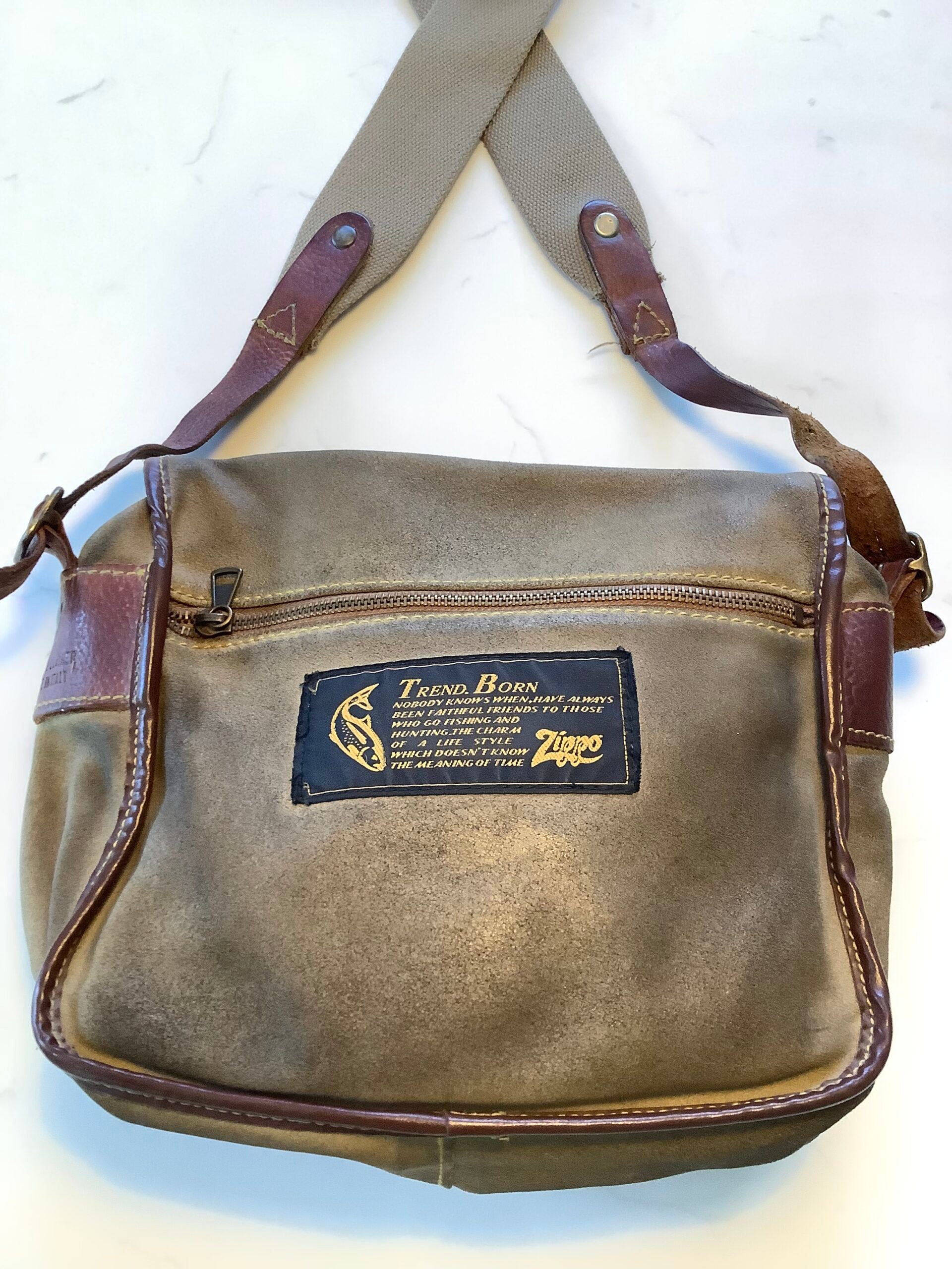 Italian Designer Quality Leather Canvas Fishing/Hunting Bag