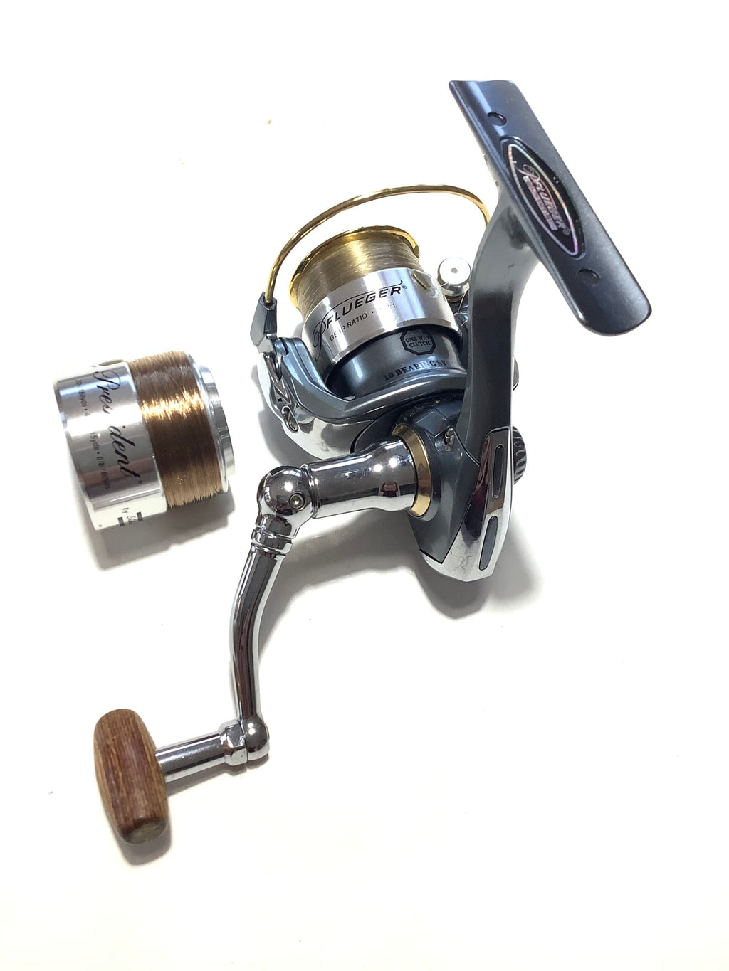 PFLEUGER President Fixed spool Reel